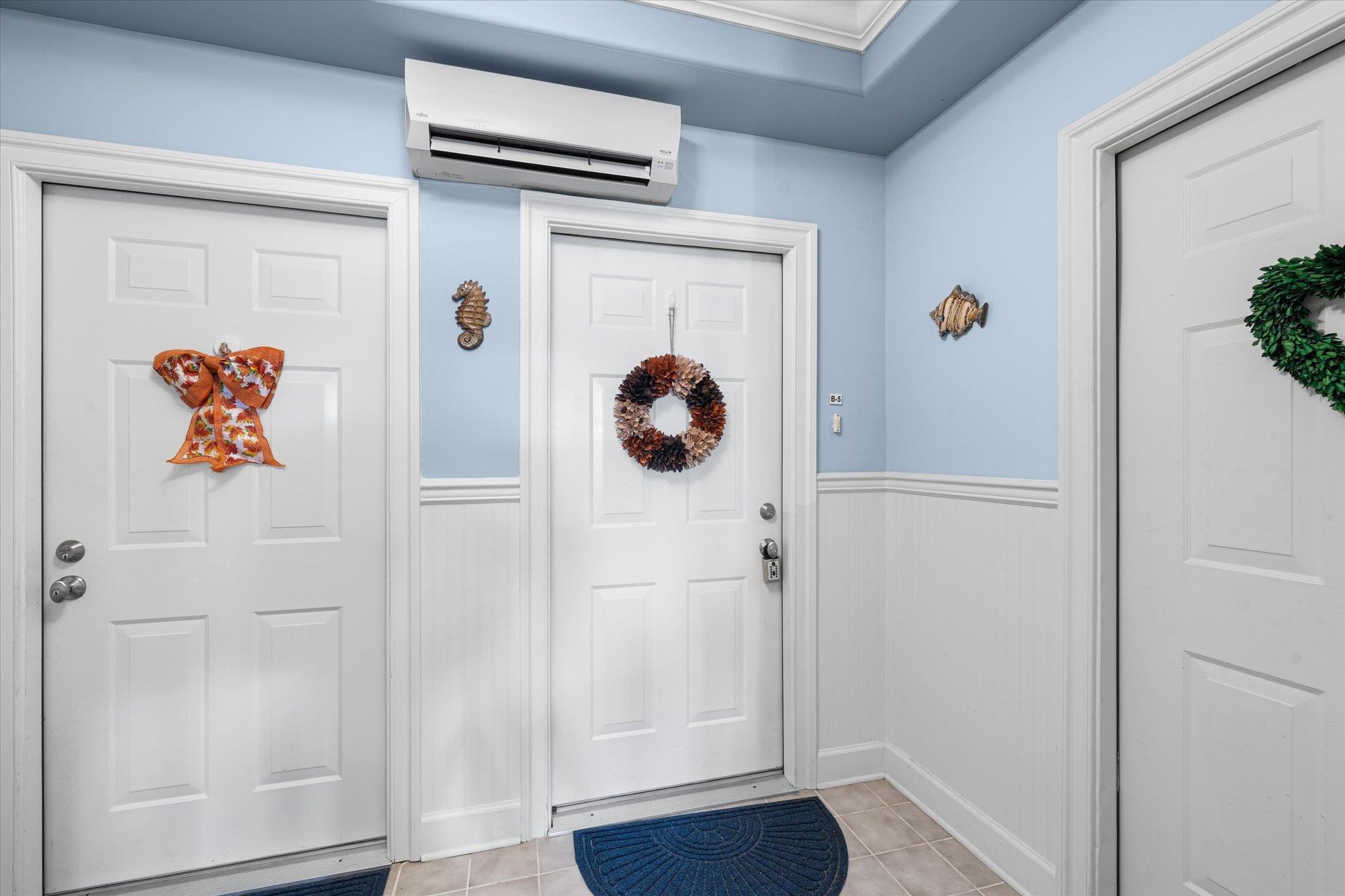 https://cdnparap40.paragonrels.com/ParagonImages/Property/P4/CAPEMAY/243468/2/0/0/4589802f06ba41437f2e3a4bb08747cd/1/6ef8dde7f089a6d3545923ae28cfaff8/243468-28f5df18-508f-4870-866c-b3457c93b815.JPG