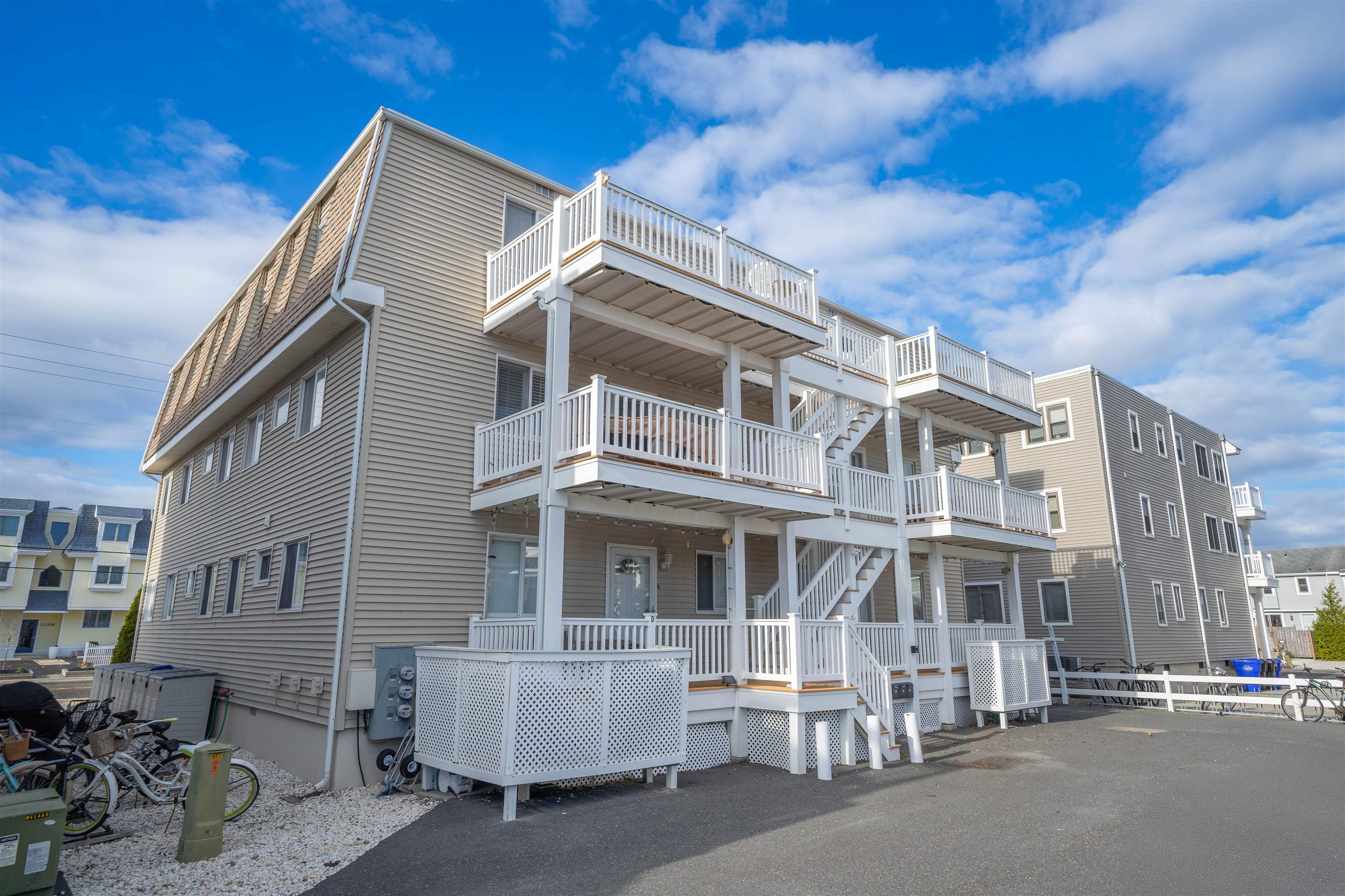 https://cdnparap40.paragonrels.com/ParagonImages/Property/P4/CAPEMAY/243557/1/0/0/395b678dac0591251ead0d508c2e54fe/1/36d7c3a2b542fea3cd460a05a6c3cb66/243557-2fc2908a-251c-4d8f-8755-314f065296d7.JPG