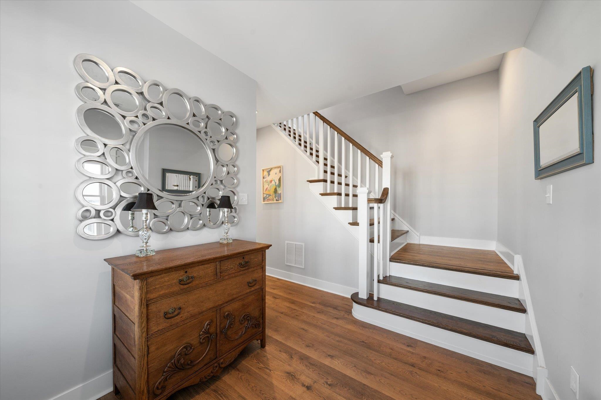 https://cdnparap40.paragonrels.com/ParagonImages/Property/P4/CAPEMAY/243596/12/0/0/f1a3a54f9243f5a19d0c11d2f883d1ea/1/61fcf15a5cfaf580e5511dc4b3f1f2a1/243596-2e24c1a3-f9e5-416f-9bc9-7b392e48a2b2.JPG