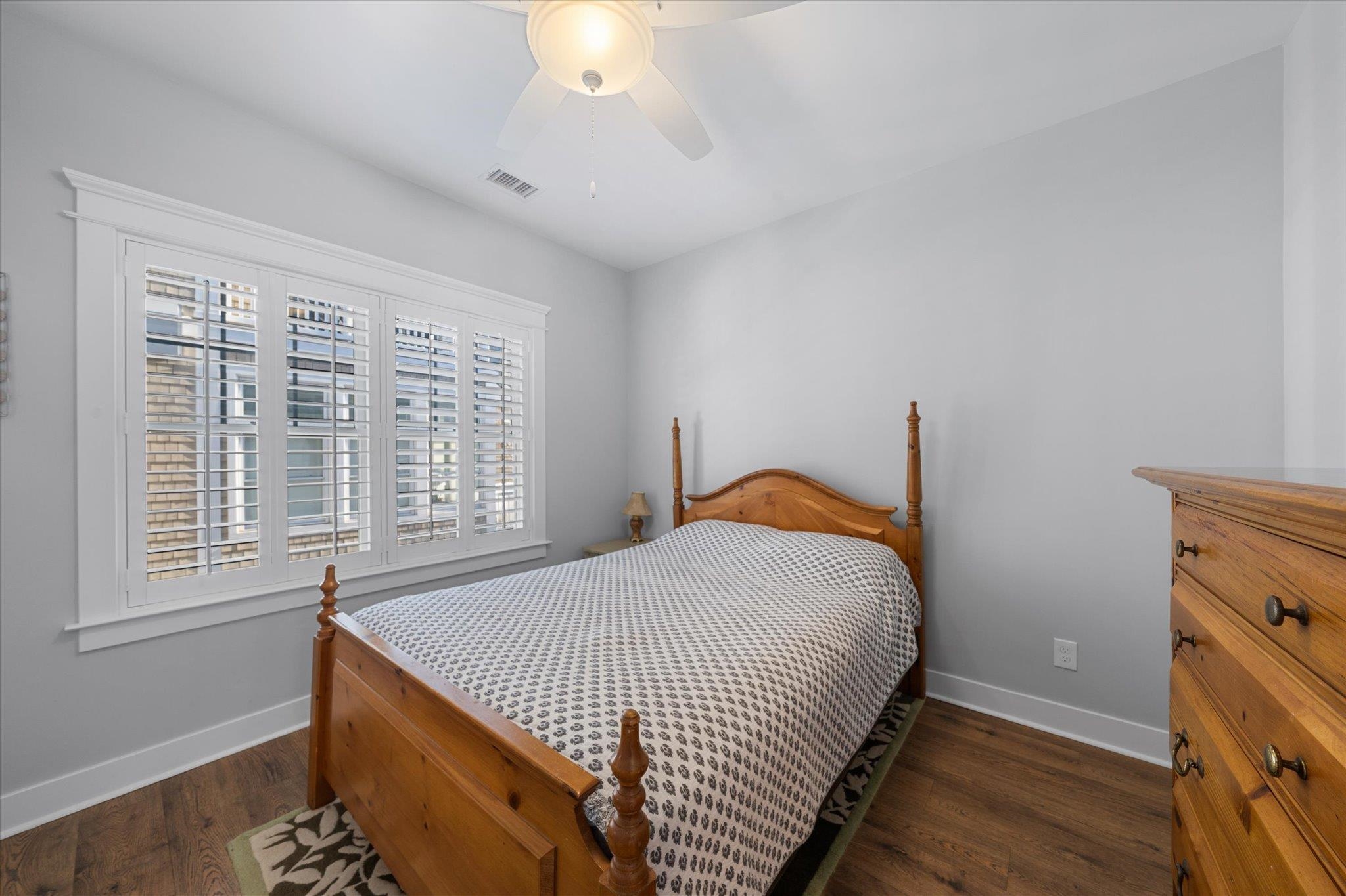 https://cdnparap40.paragonrels.com/ParagonImages/Property/P4/CAPEMAY/243596/16/0/0/792b8307c3d0235c8bf2a9bb2628608e/1/61fcf15a5cfaf580e5511dc4b3f1f2a1/243596-7d6c2eaf-deda-45d3-8a48-bd9080792546.JPG