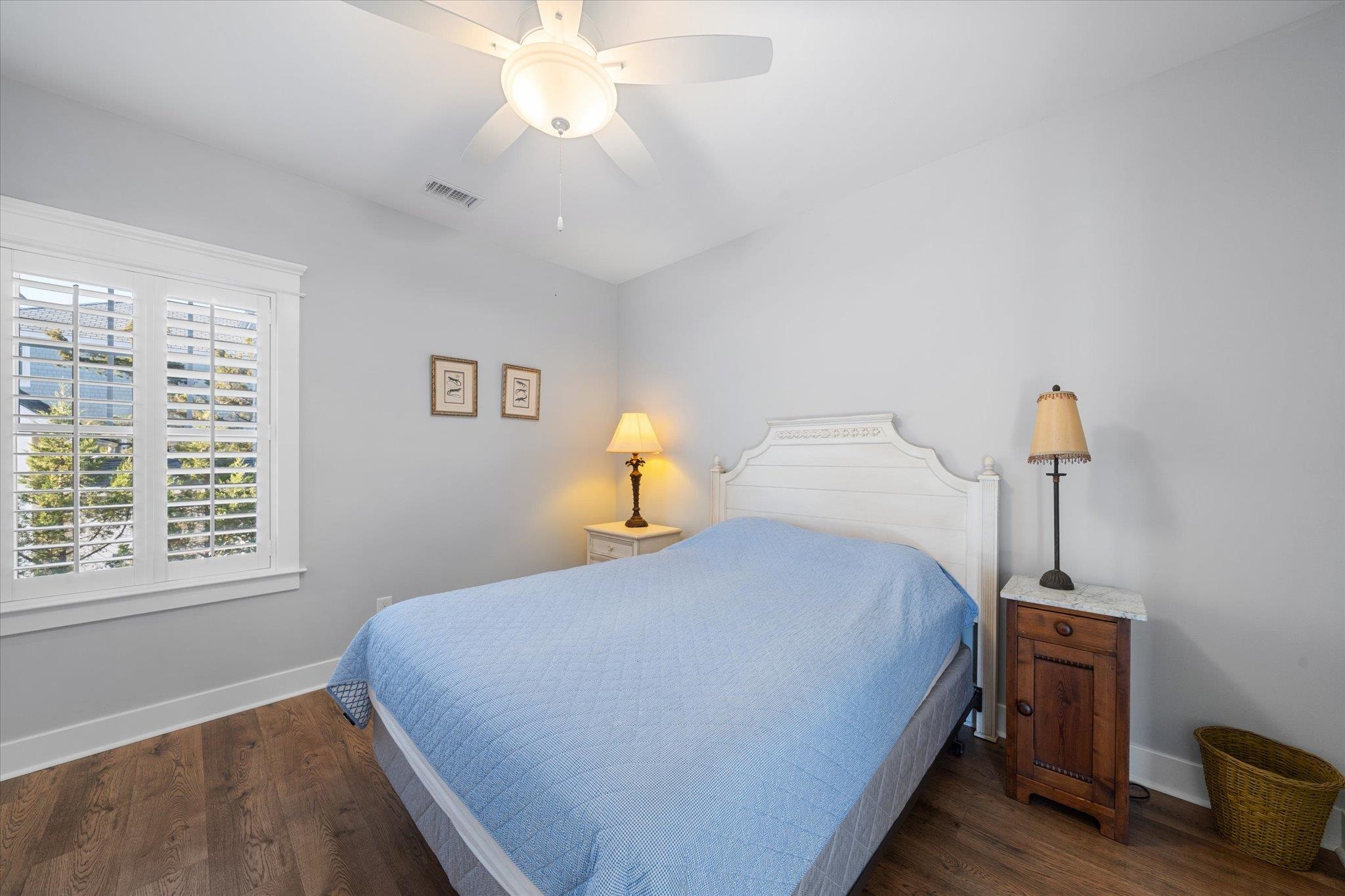 https://cdnparap40.paragonrels.com/ParagonImages/Property/P4/CAPEMAY/243596/19/0/0/5f4095dc0dfb77c11822338320ef64d7/1/61fcf15a5cfaf580e5511dc4b3f1f2a1/243596-8a750419-435a-4819-8181-1eacbb304217.JPG