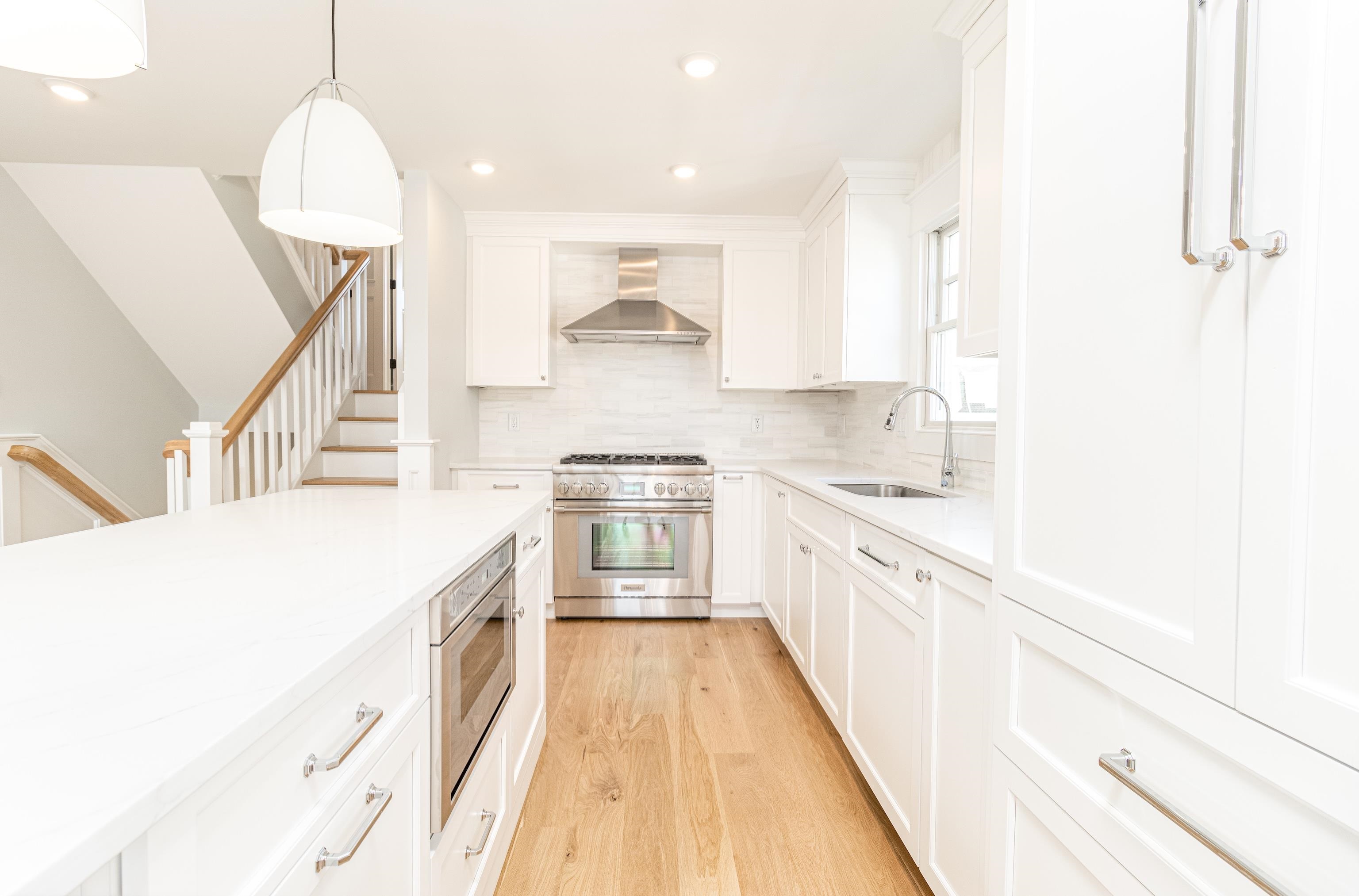 https://cdnparap40.paragonrels.com/ParagonImages/Property/P4/CAPEMAY/243613/11/0/0/e035912e3a68fdc621833a45d7025f78/1/846ecc67d8150e3b56cfc9f86345ad83/243613-83270a14-4565-4eae-bf9b-2417b547a0c7.JPG