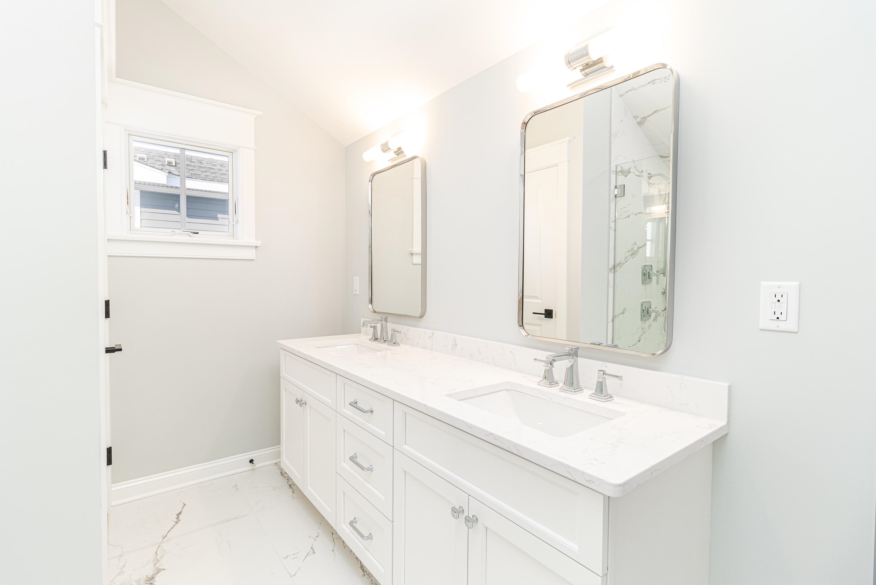 https://cdnparap40.paragonrels.com/ParagonImages/Property/P4/CAPEMAY/243613/21/0/0/d2fa5018cc71eb3bfe545a52de56324e/1/846ecc67d8150e3b56cfc9f86345ad83/243613-c00f2193-d2f8-43b1-acee-bd8067f276b3.JPG