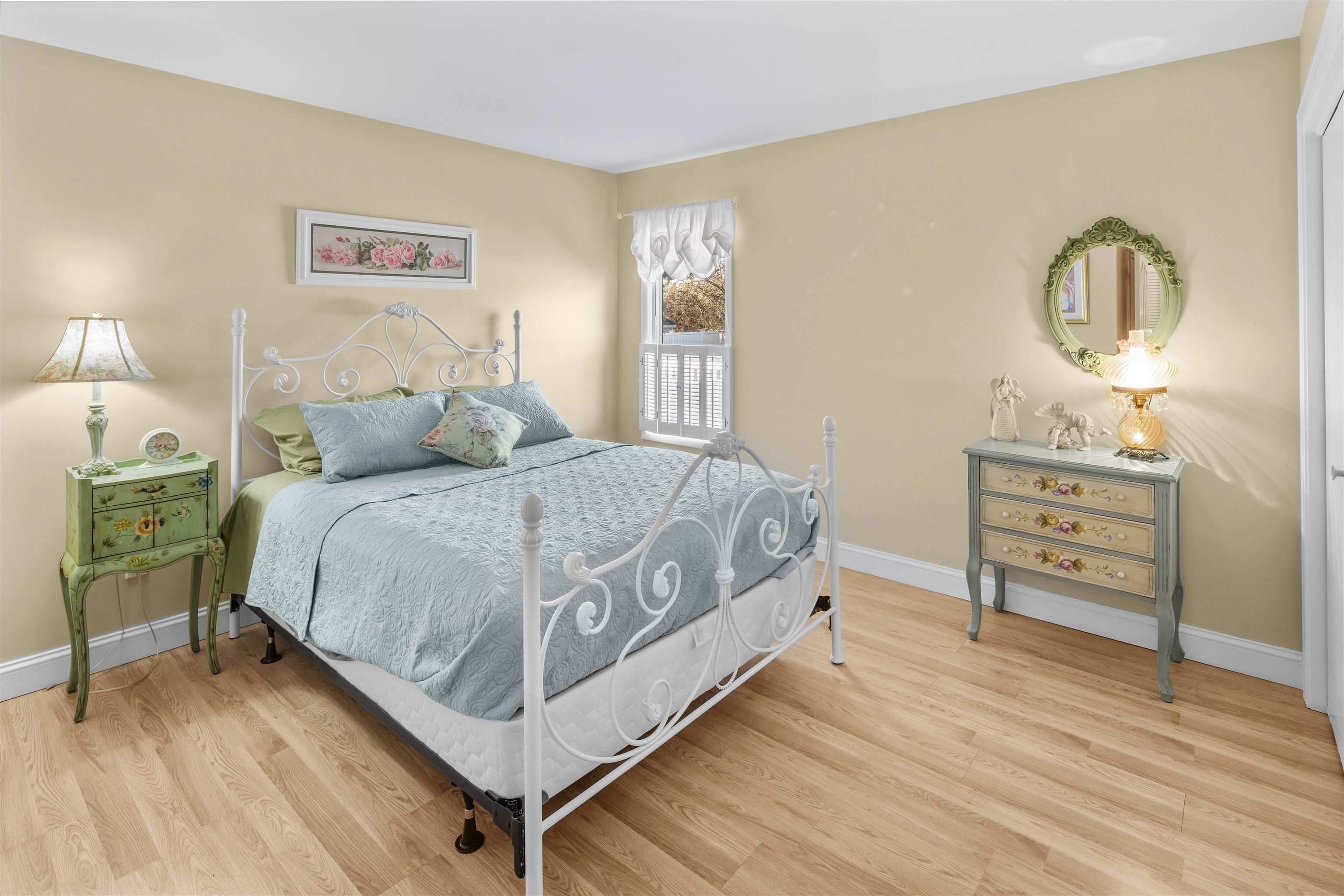 202 W Vineyard Court - Picture 19