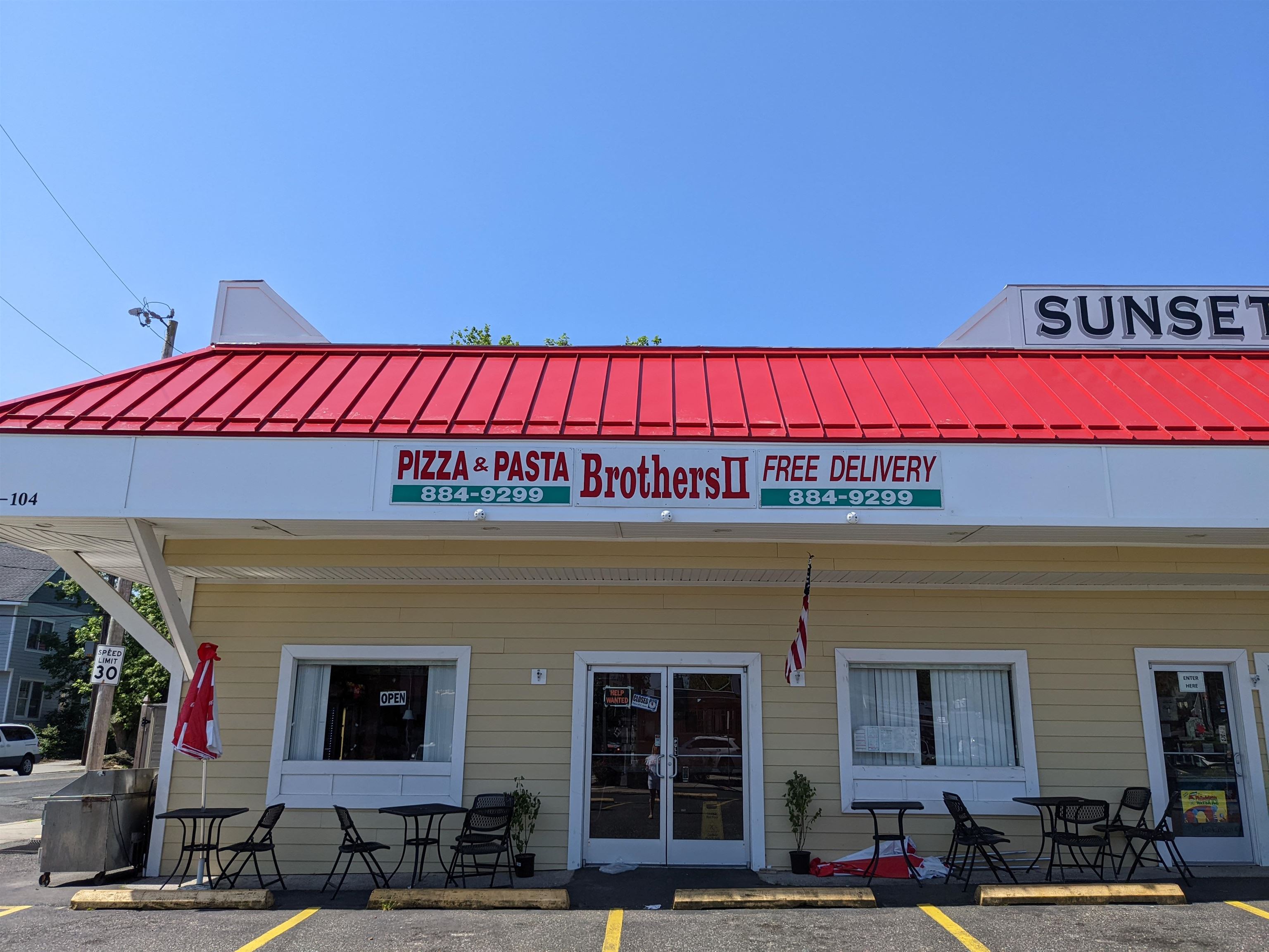 102 A Sunset Boulevard 