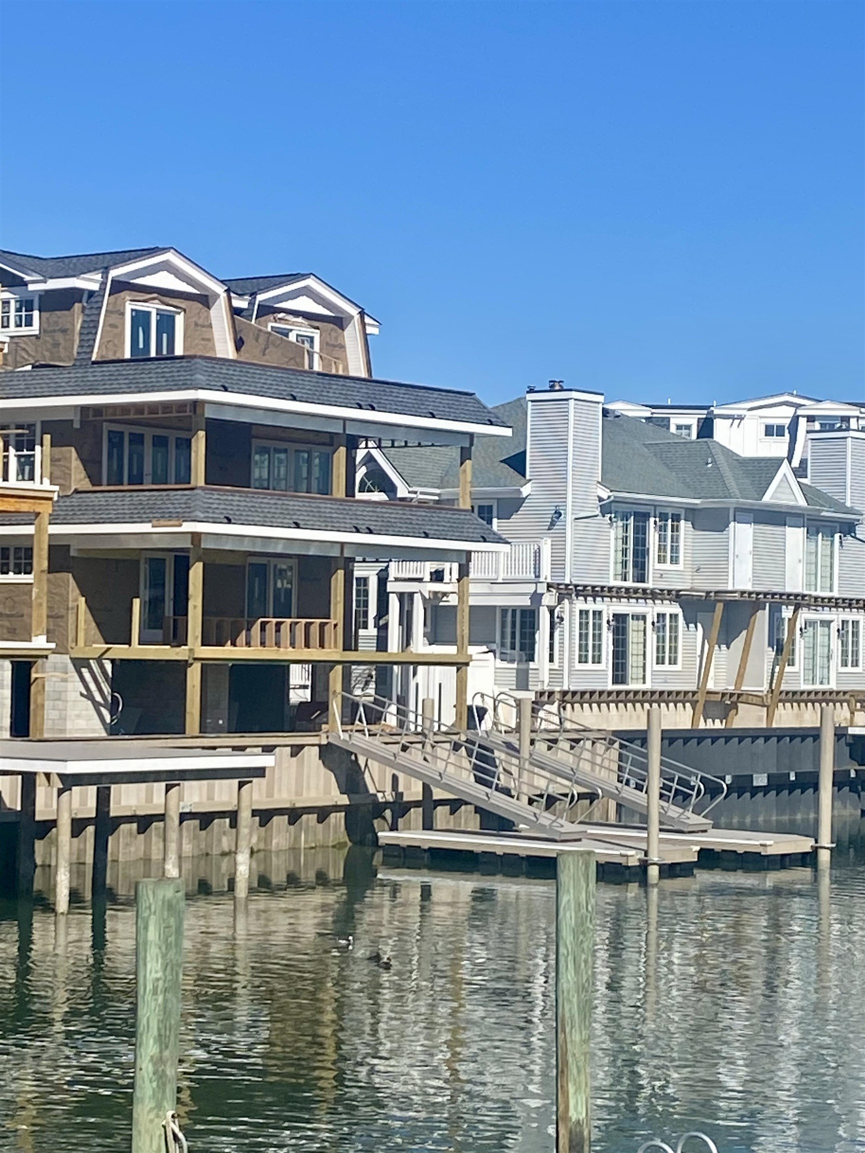 2427 Harbor Avenue - Picture 2