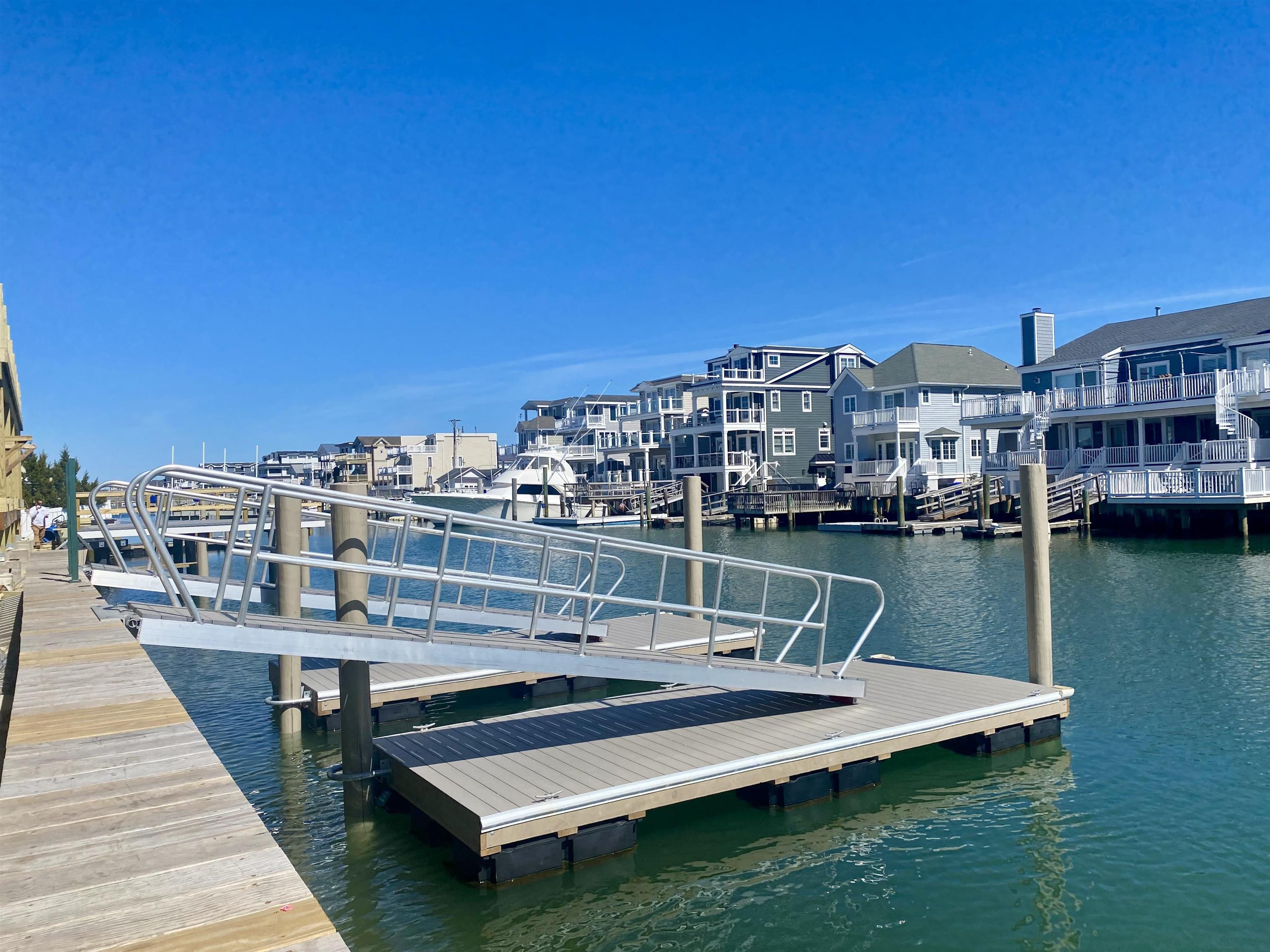 2427 Harbor Avenue - Picture 3