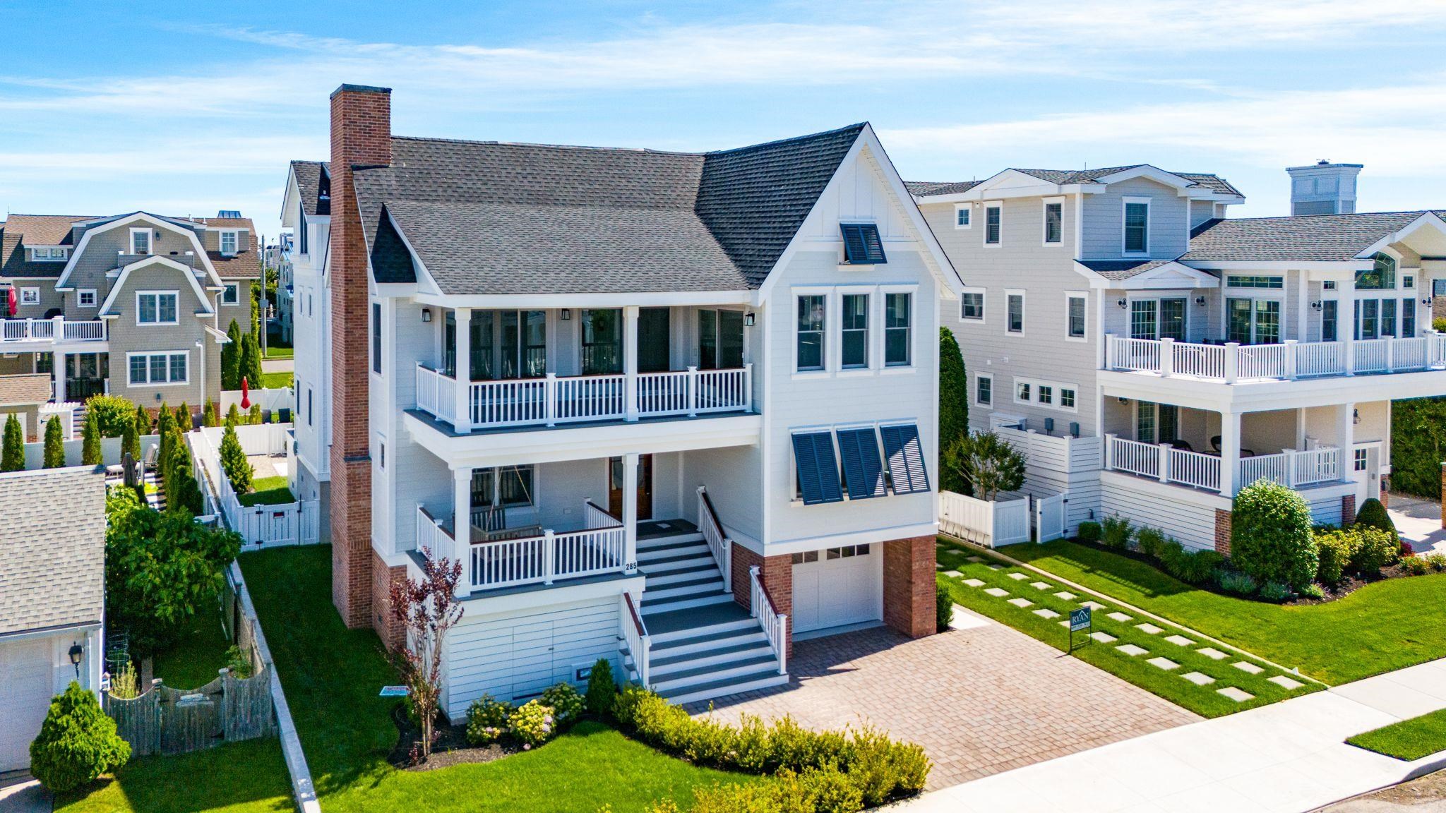 285 58th Street - Avalon