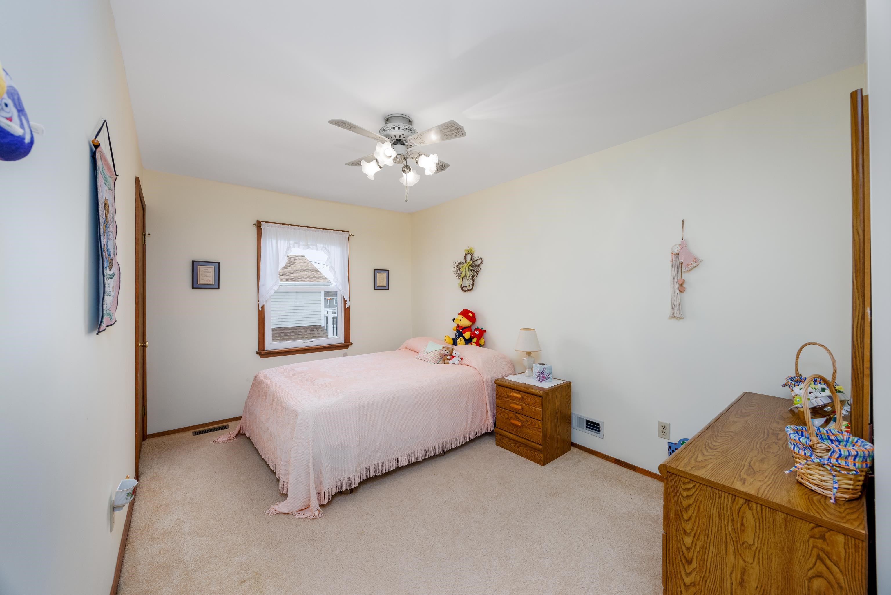 132 W Aster Road - Picture 14