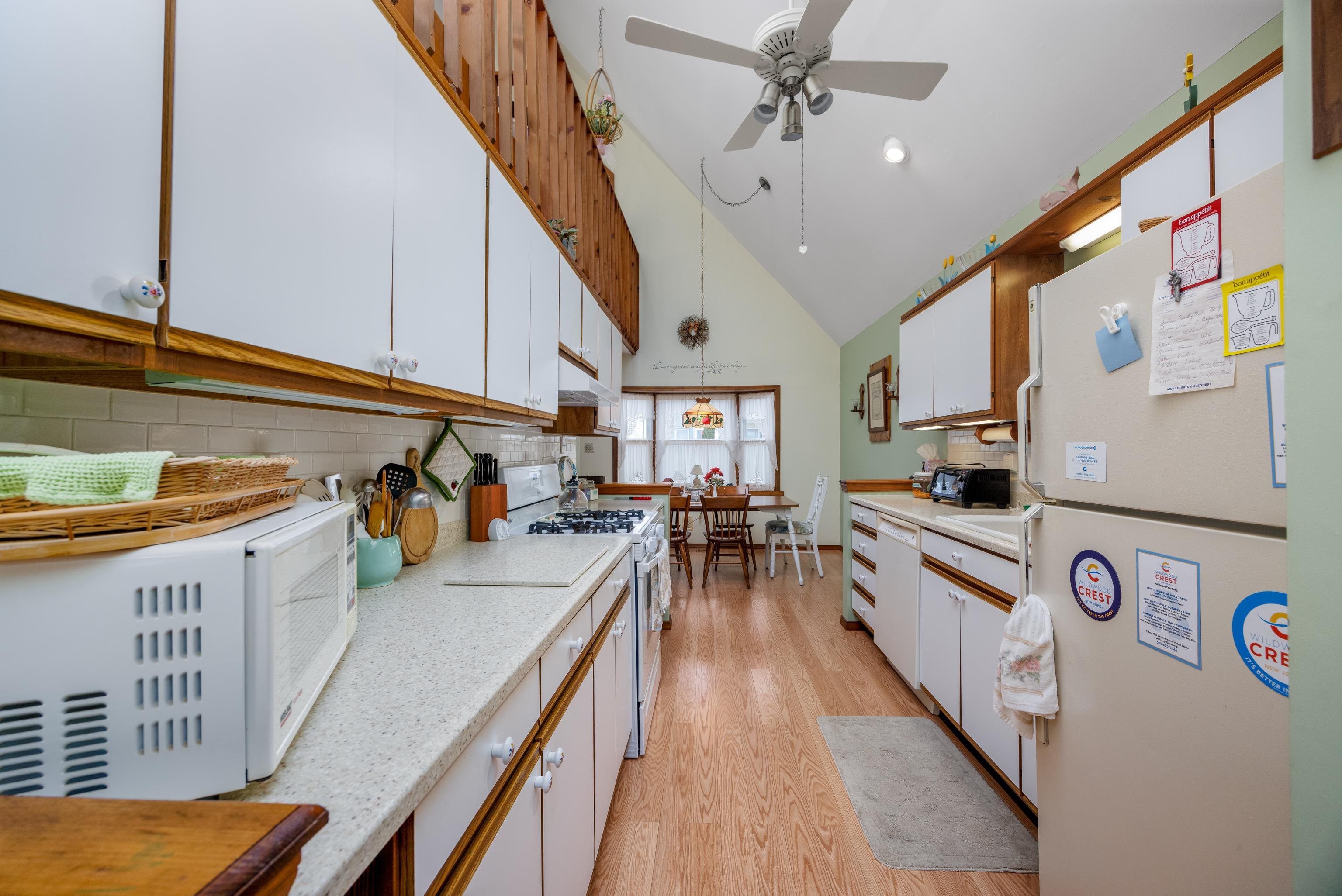 132 W Aster Road - Picture 5