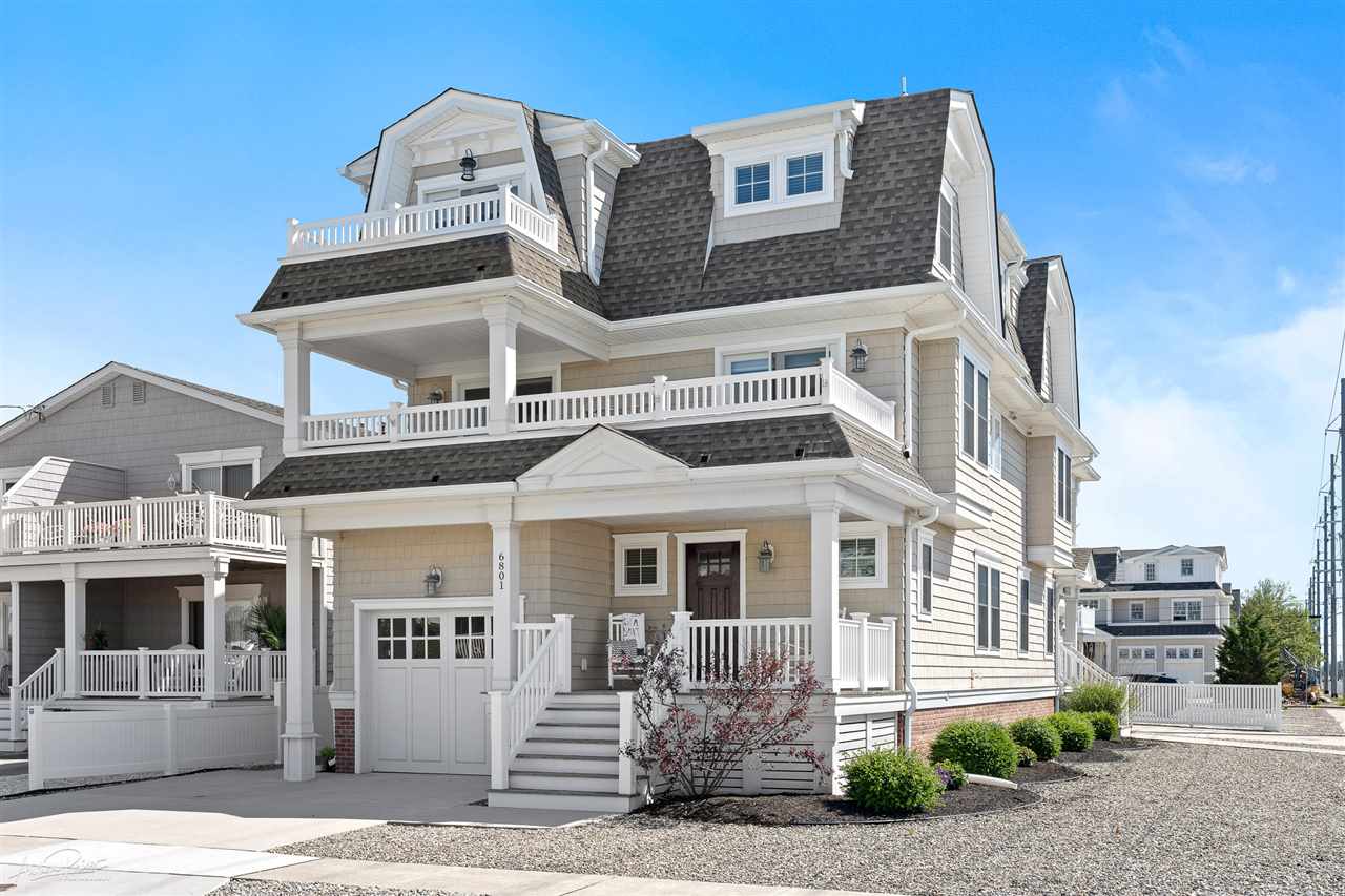 6801 Ocean Drive - Avalon