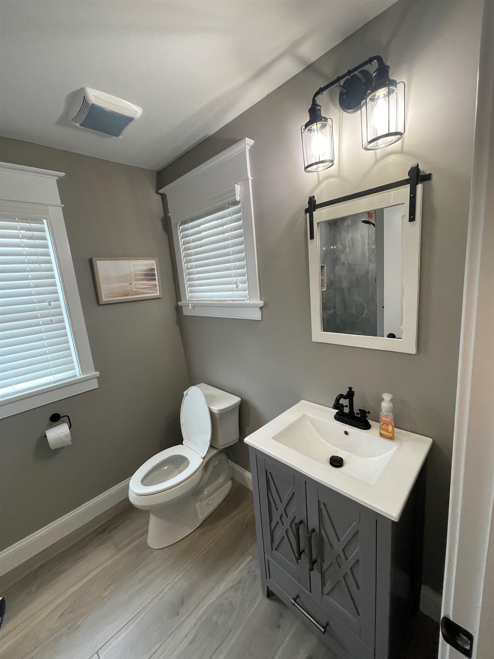 https://cdnparap40.paragonrels.com/ParagonImages/Property/P4/CAPEMAY/250090/12/0/0/6ba022ac8f6fdbcdf13272011c780930/1/2fa3f5b17f253605aaa2acbb4155f2f3/250090-57b8411d-709b-47e8-bb7b-9d93bc9f0da7.JPG