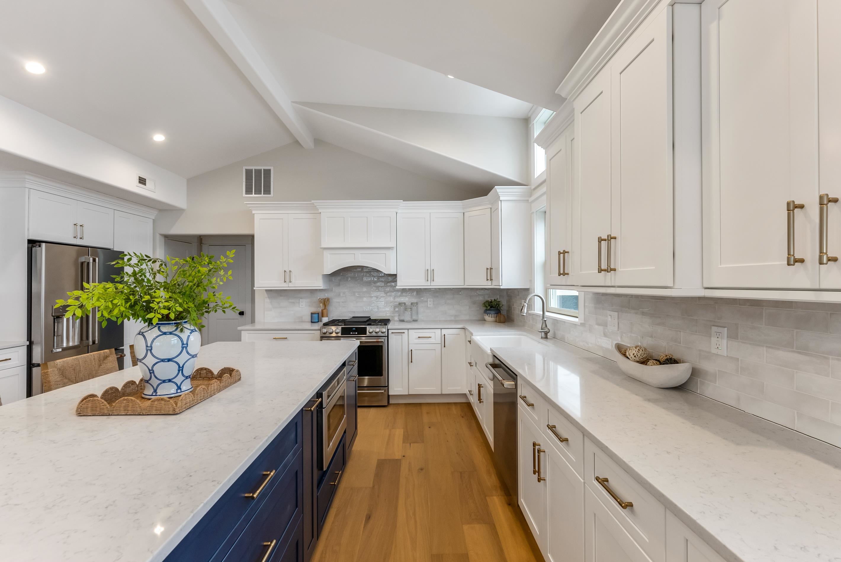 16 67th Street
