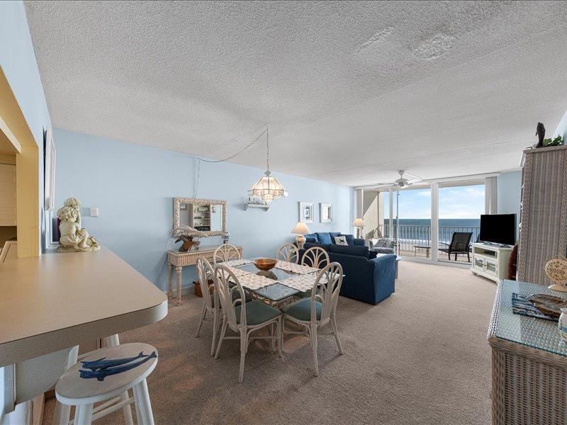 3700 Boardwalk - Picture 12