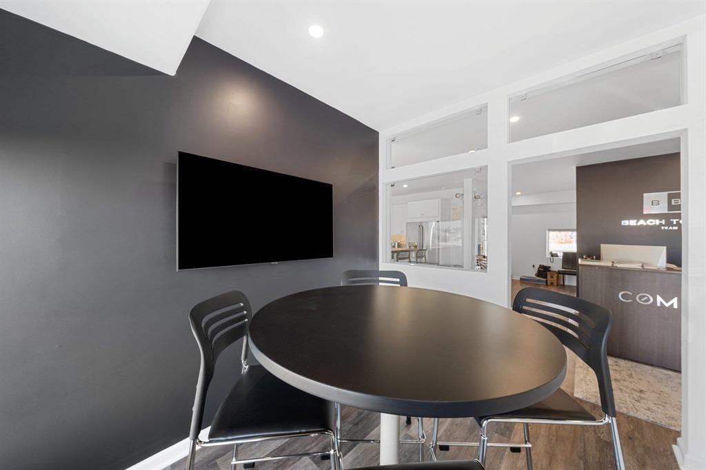 260 21st Street - Picture 2