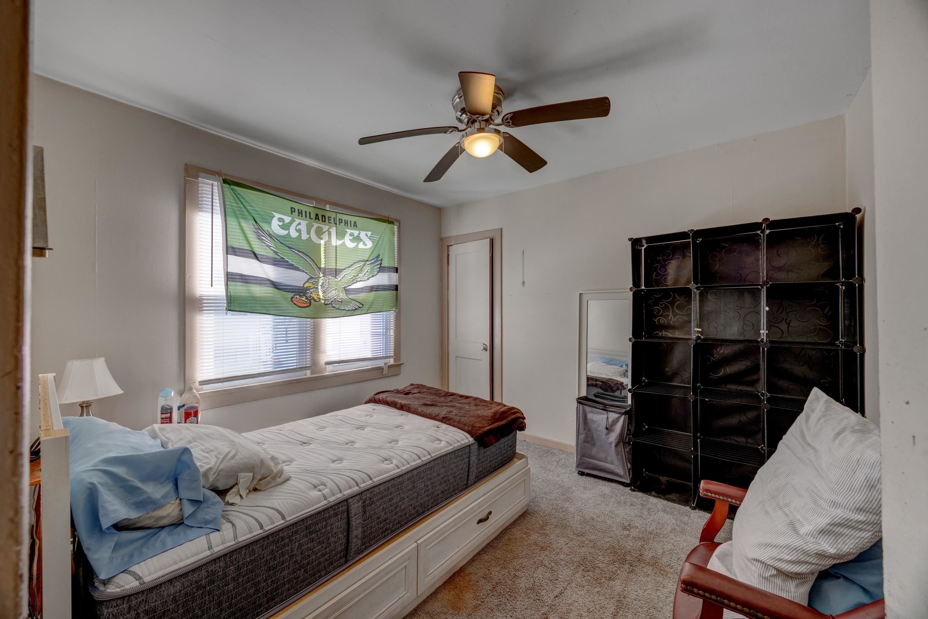 226 W Glenwood Avenue - Picture 8