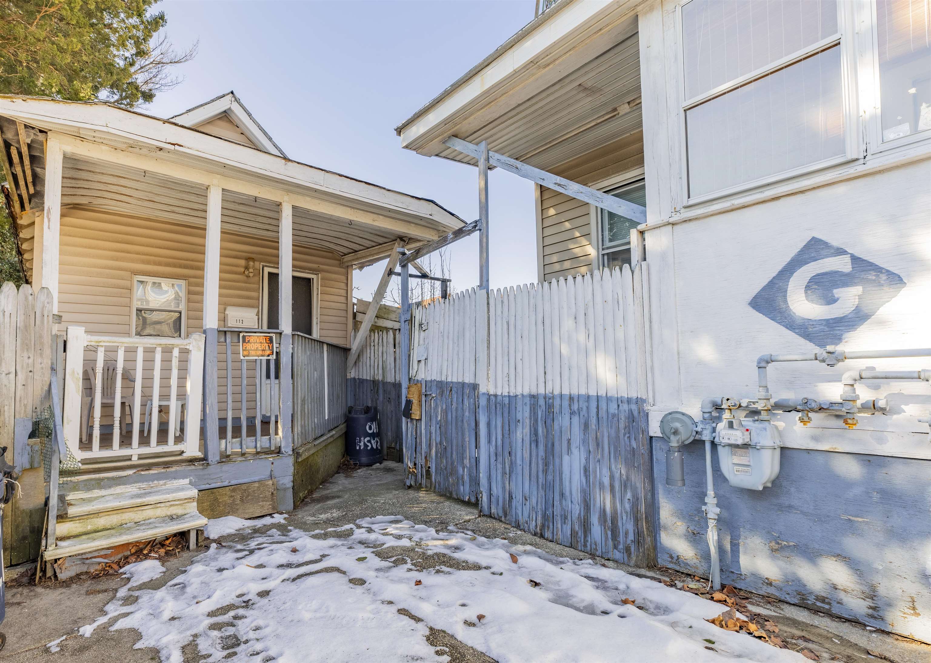 110 E Rio Grande Avenue