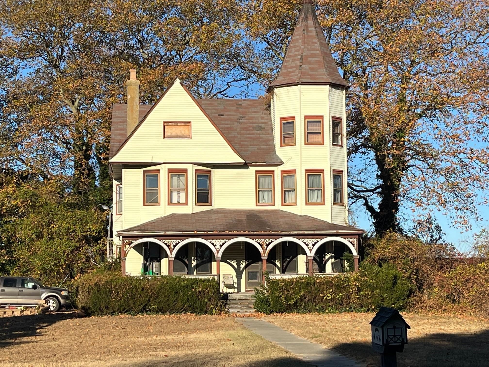 ***** BEST & FINAL DUE BY FEBRUARY 3, 2025 at 5PM EST.  BEST/FINAL CONDITIONS MUST INCLUDE: (1)          Contingent upon final court approval, and (2) Buyer responsible for any/all local, state, and governmental certifications required for the resale of a property in Lower Township *****     Massive Single-Family Home sitting on 2.932 Acres - PLUS - over 19 Acres of Deed-Restricted Farmland.  All questions regarding what the future holds for the Single-Family Home Portion of this Parcel should be Independently Researched and/or Asked of the Zoning Department of Lower Township.  Selling Entity has Very Limited Knowledge as to Condition or Interior History of this Home.  Please see Associated Docs for Any Questions regarding the Deed of Easment for the Farm AND Sellers Disclosure.  Any/All showings of this property will ONLY be permissible or approved once Buyer(s) AND Buyers Agent execute & return to listing agent a Hold Harmless Agreement (Associated Docs). There is no power to the property, so it is strongly recommended that viewing only occur when daylight is abundant.