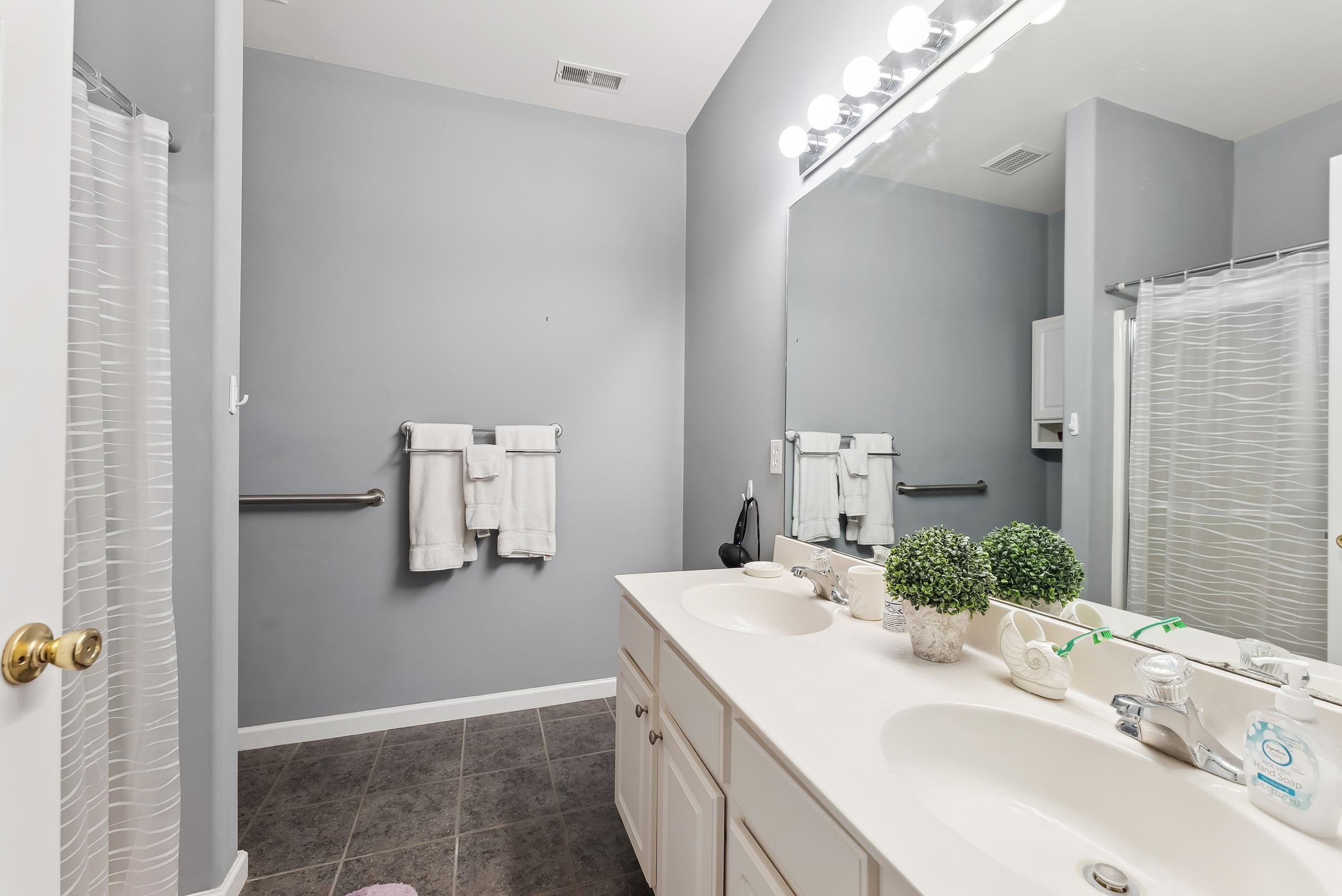 4106 Hudson Avenue - Picture 23