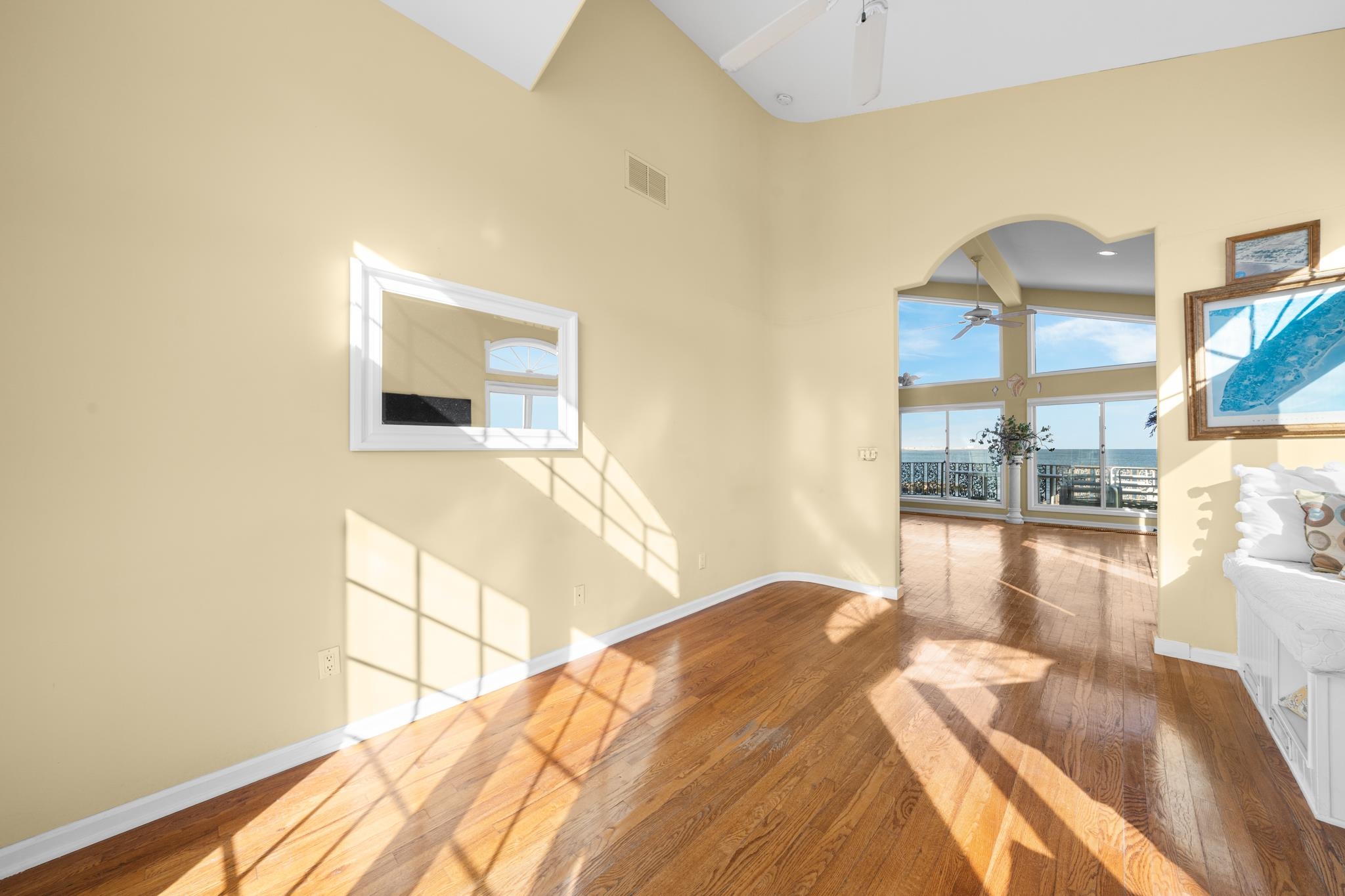 283 6th Street - Picture 16