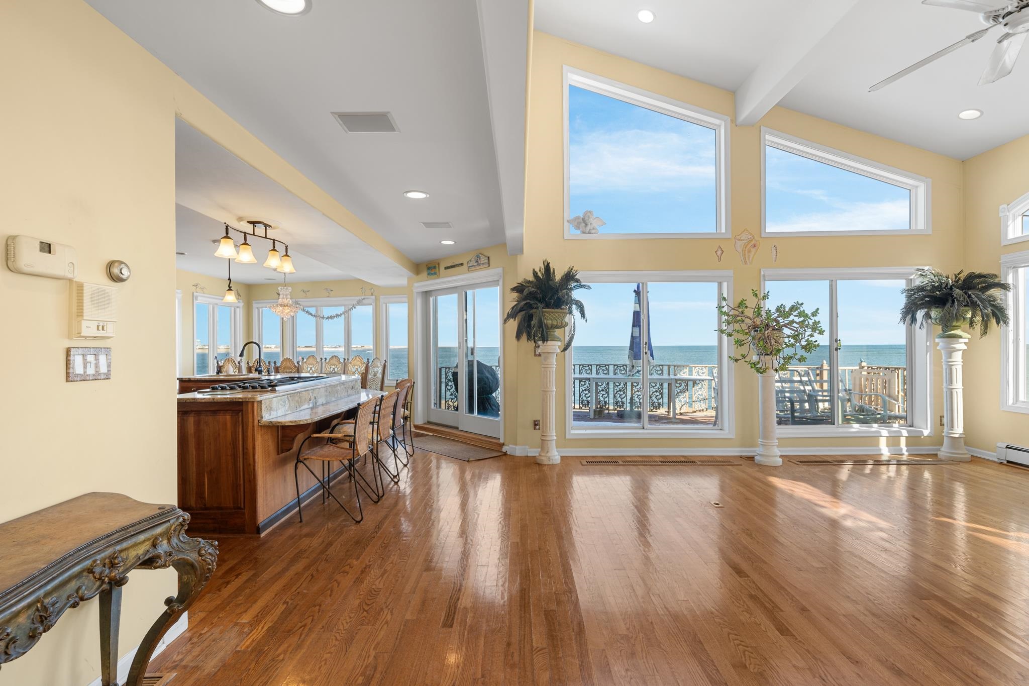 283 6th Street - Picture 5