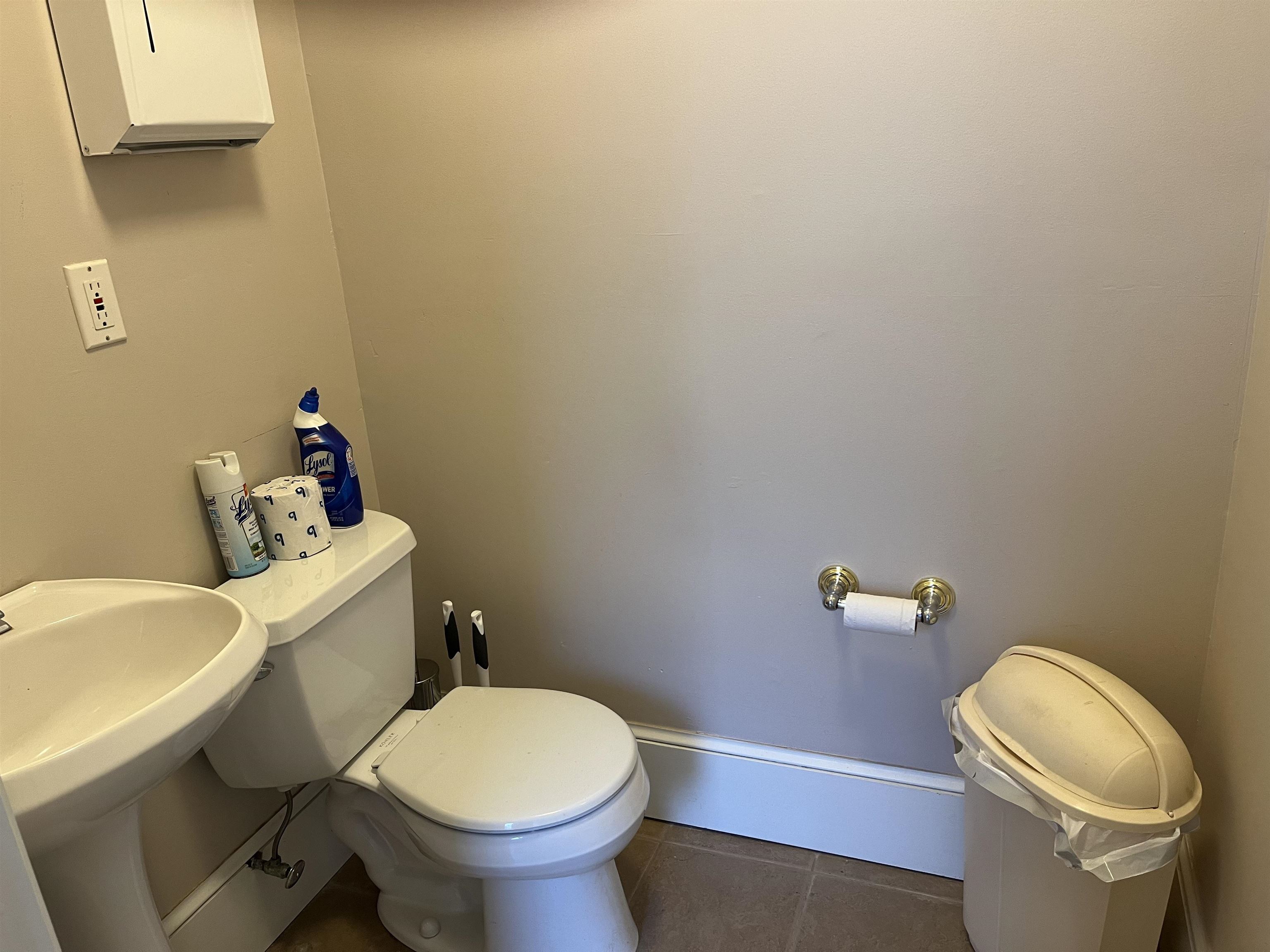 309 S Main Street - Picture 28