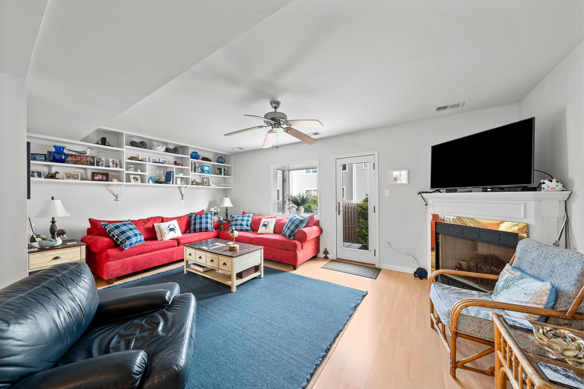 https://cdnparap40.paragonrels.com/ParagonImages/Property/P4/CAPEMAY/250195/14/0/0/4f7af6a2b68a5c9b26fc4b919ddd882d/1/6c66241e4c4c43a099d9f0483e7805e7/250195-09c486b4-37b9-4960-af1f-c9764eb6385e.JPG