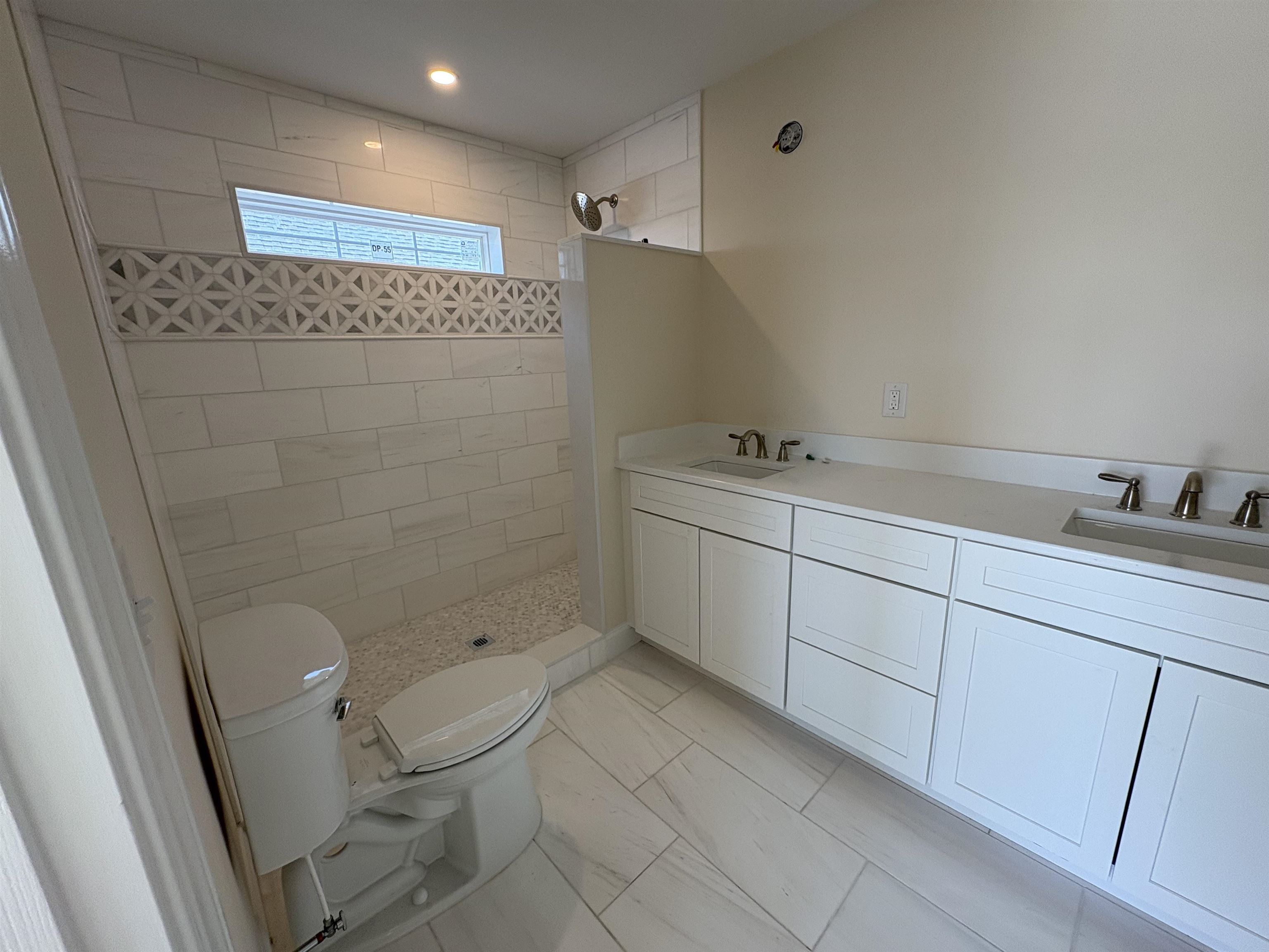 326 W 19th Avenue