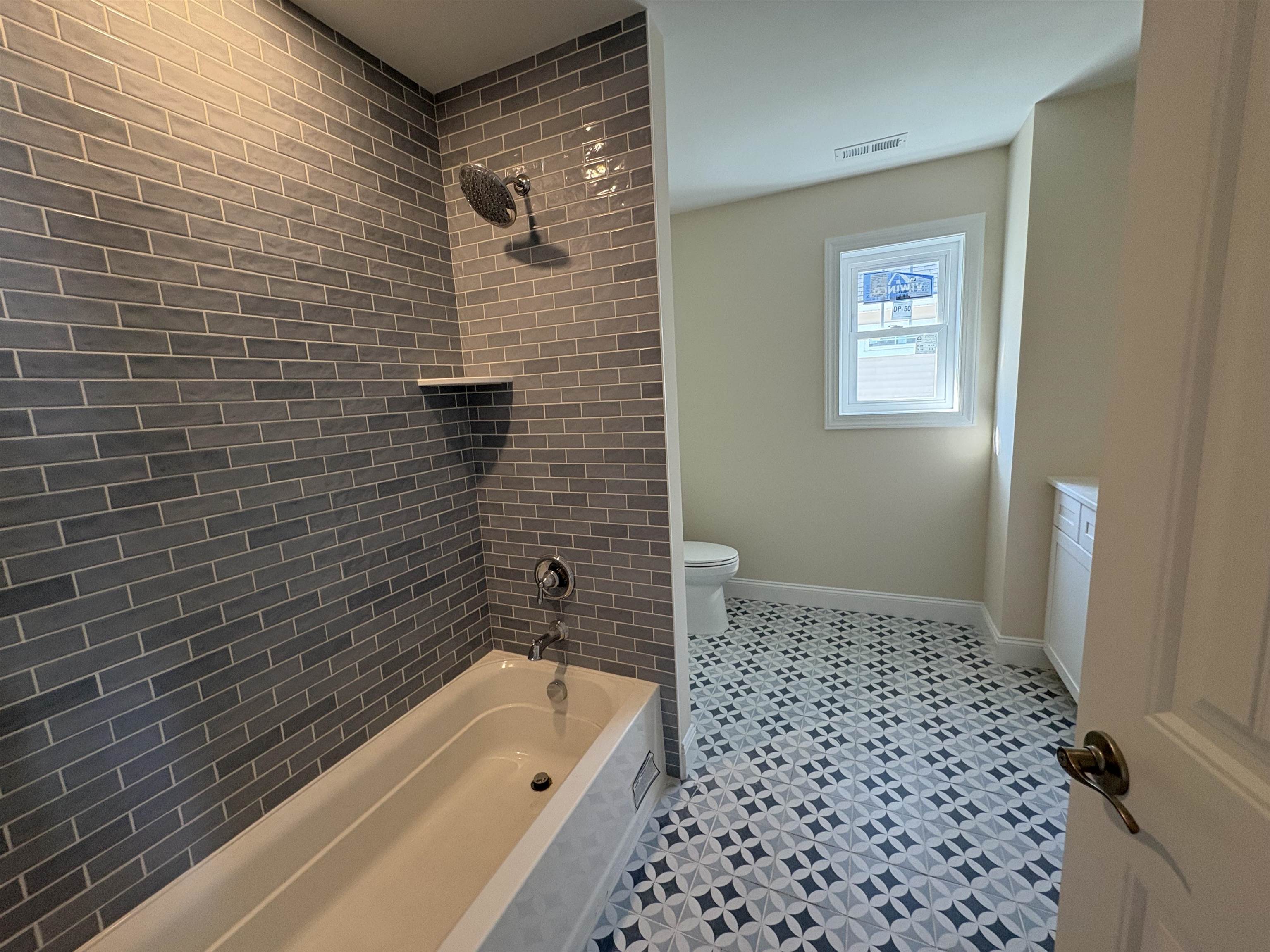 326 W 19th Avenue