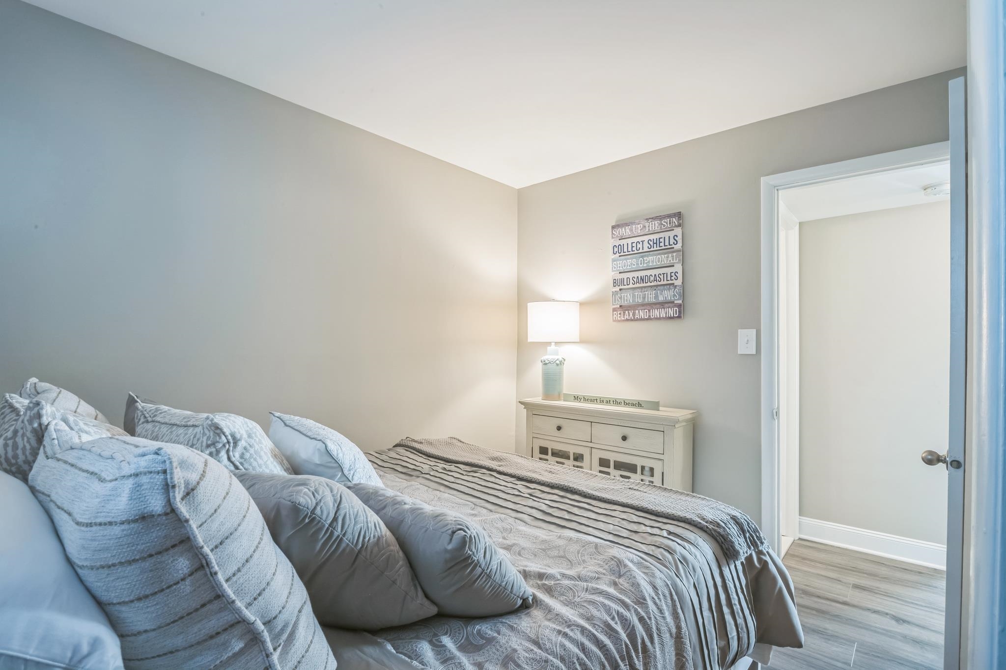 221 87th Street - Picture 14