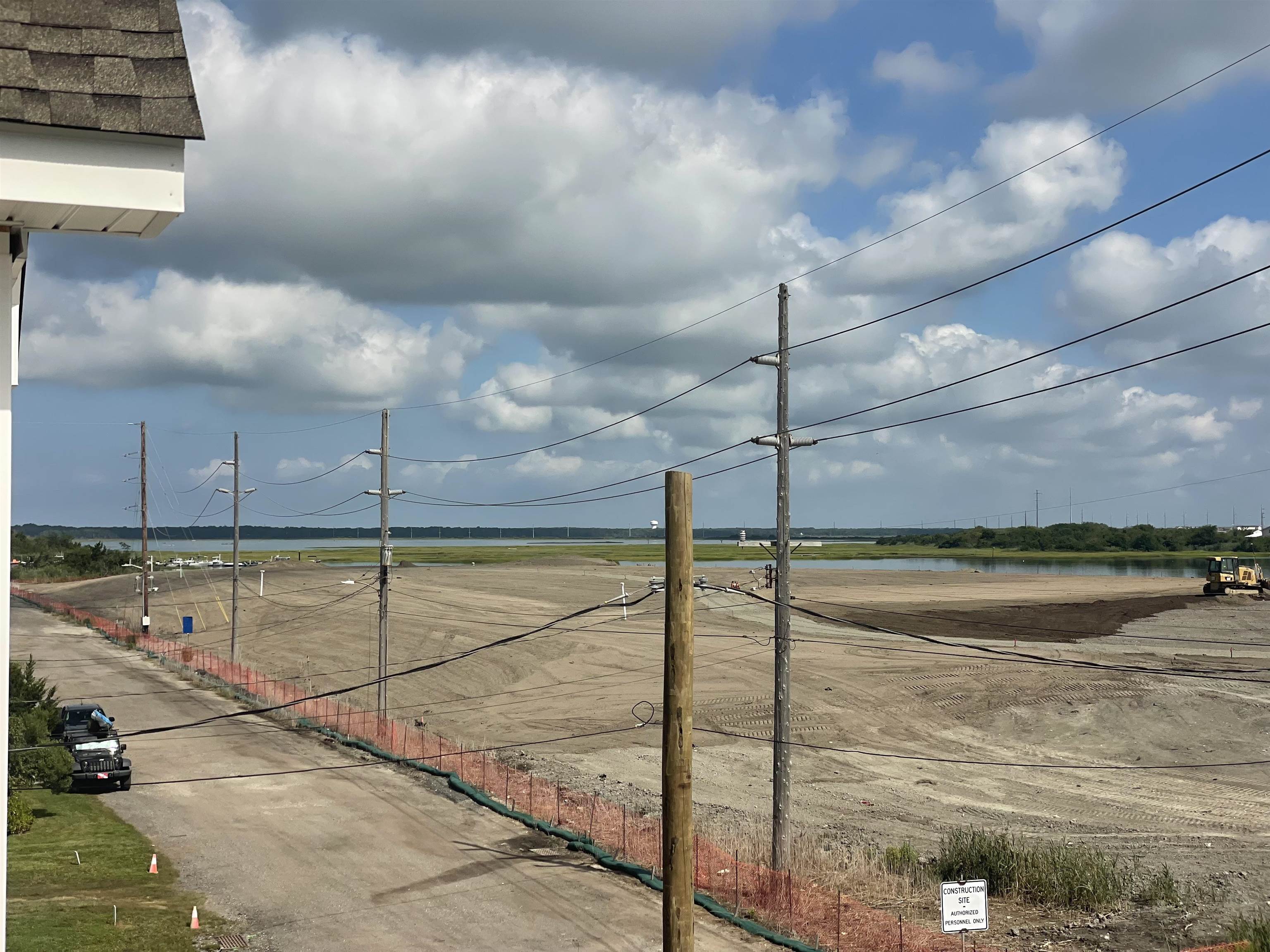 504 W Baker Avenue - Picture 29