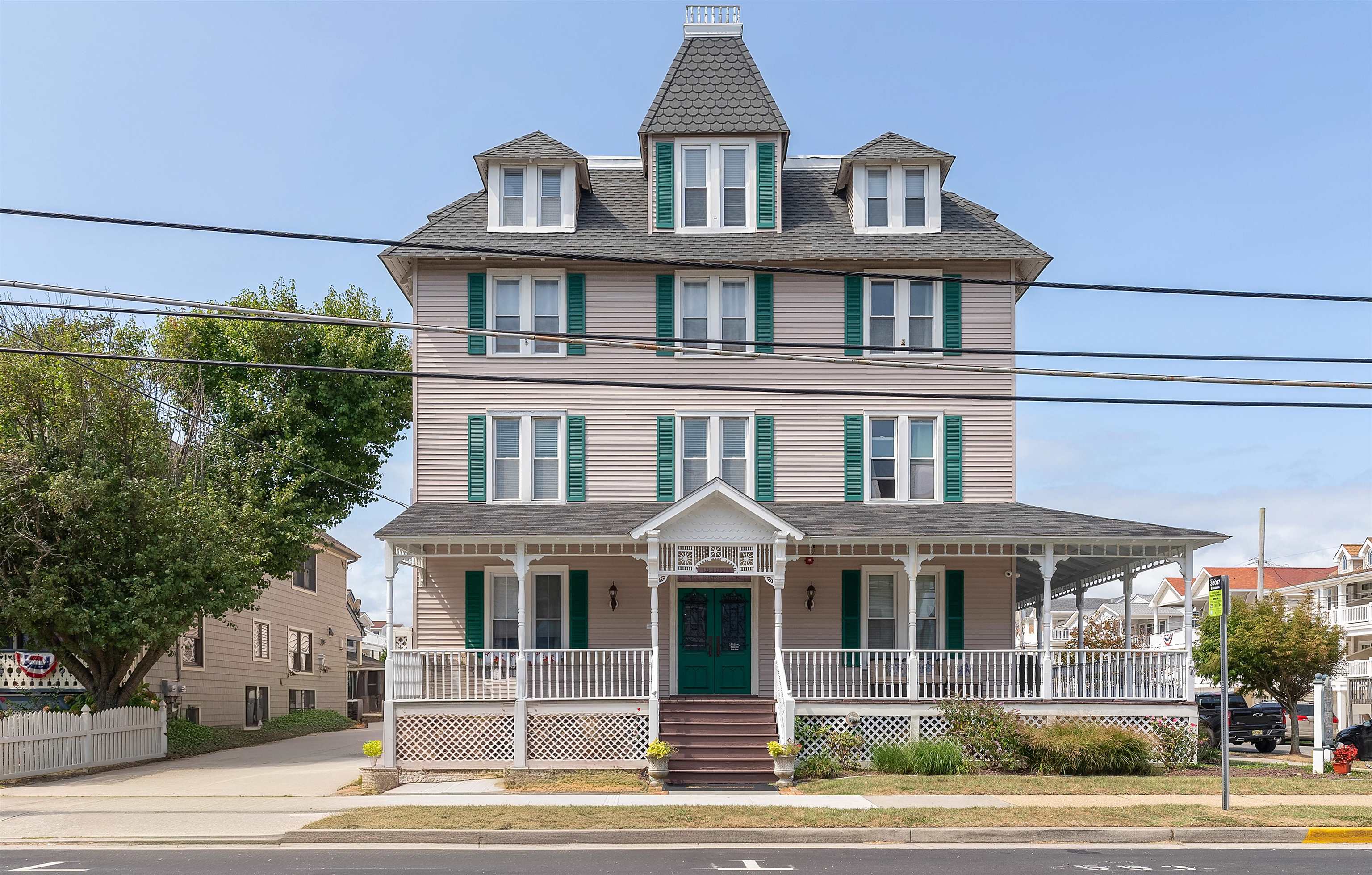 4600 Landis Avenue - Picture 2