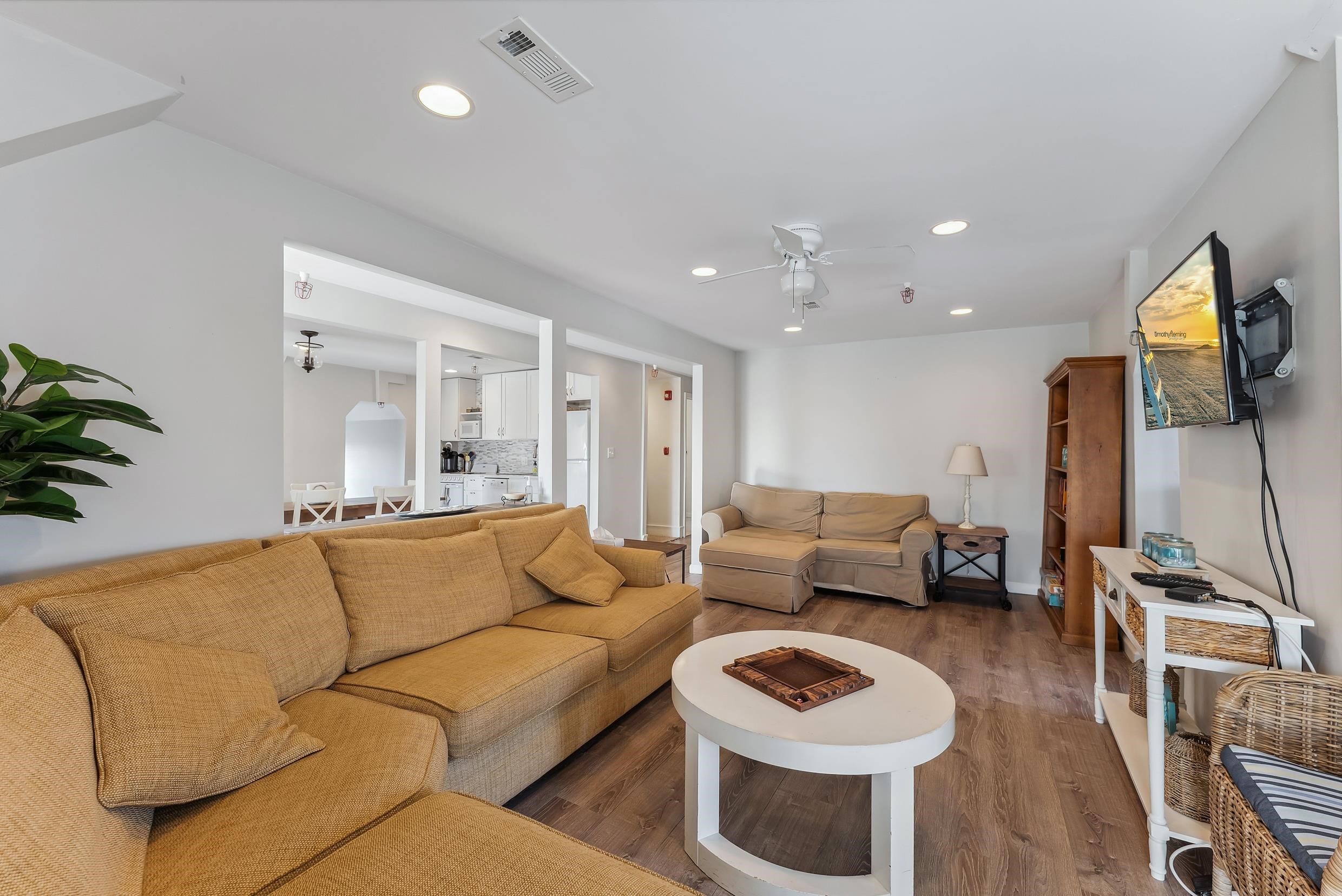 4600 Landis Avenue - Picture 7