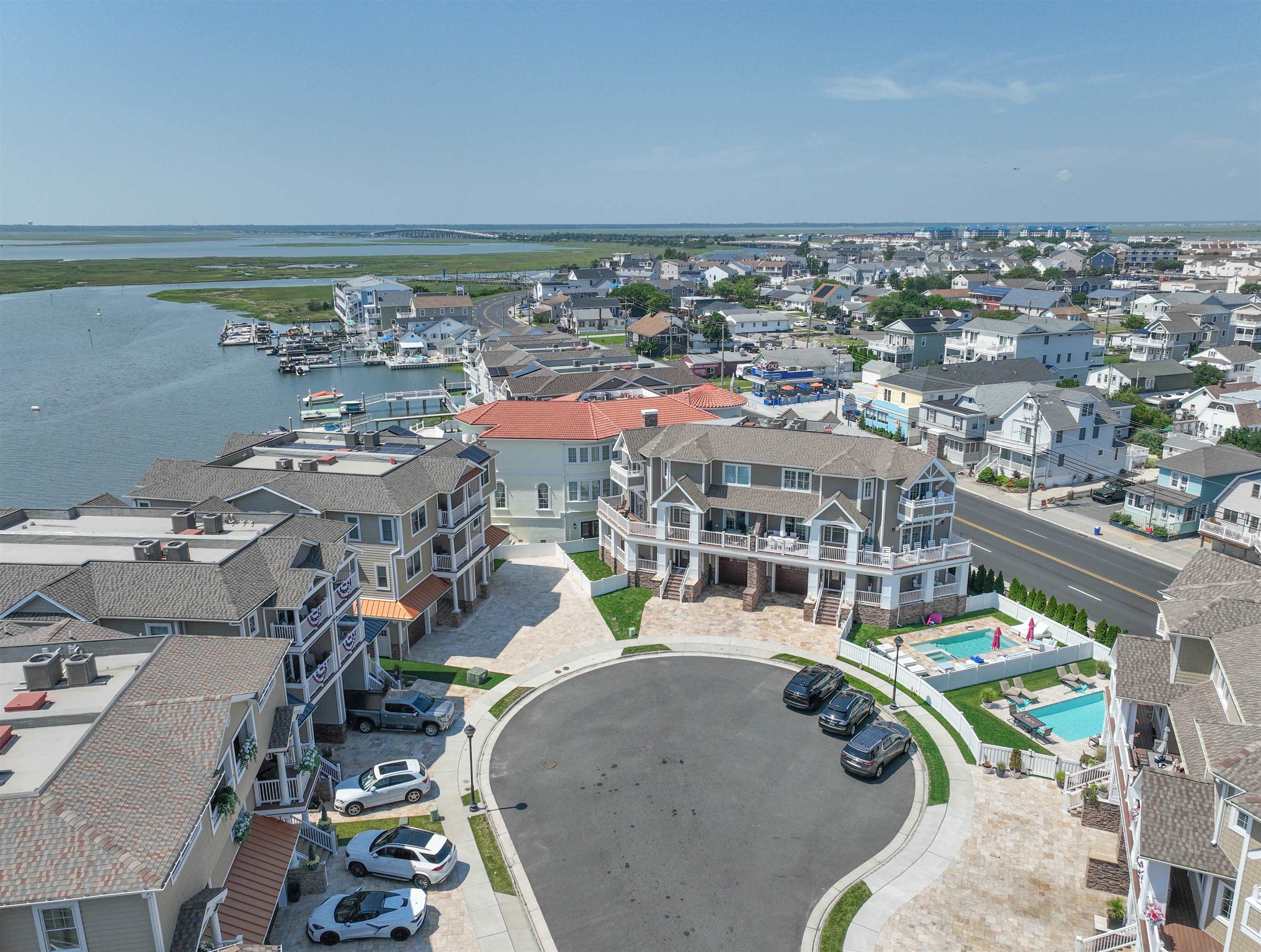 https://cdnparap40.paragonrels.com/ParagonImages/Property/P4/CAPEMAY/250347/4/0/0/75d1bda84a66a78f68a86878be5fd846/1/05cc581858a935ea2d78bd70e4946e83/250347-7A3FB0A3-E670-46B1-91E7-887894DB8374.JPG