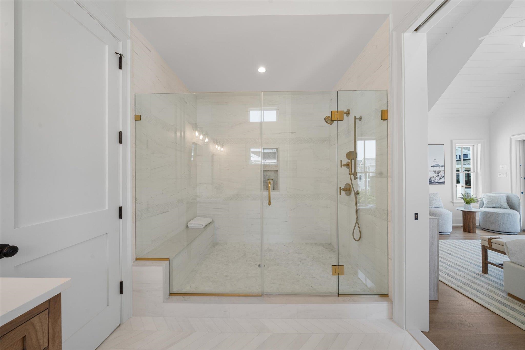 155 112th Street - Picture 19