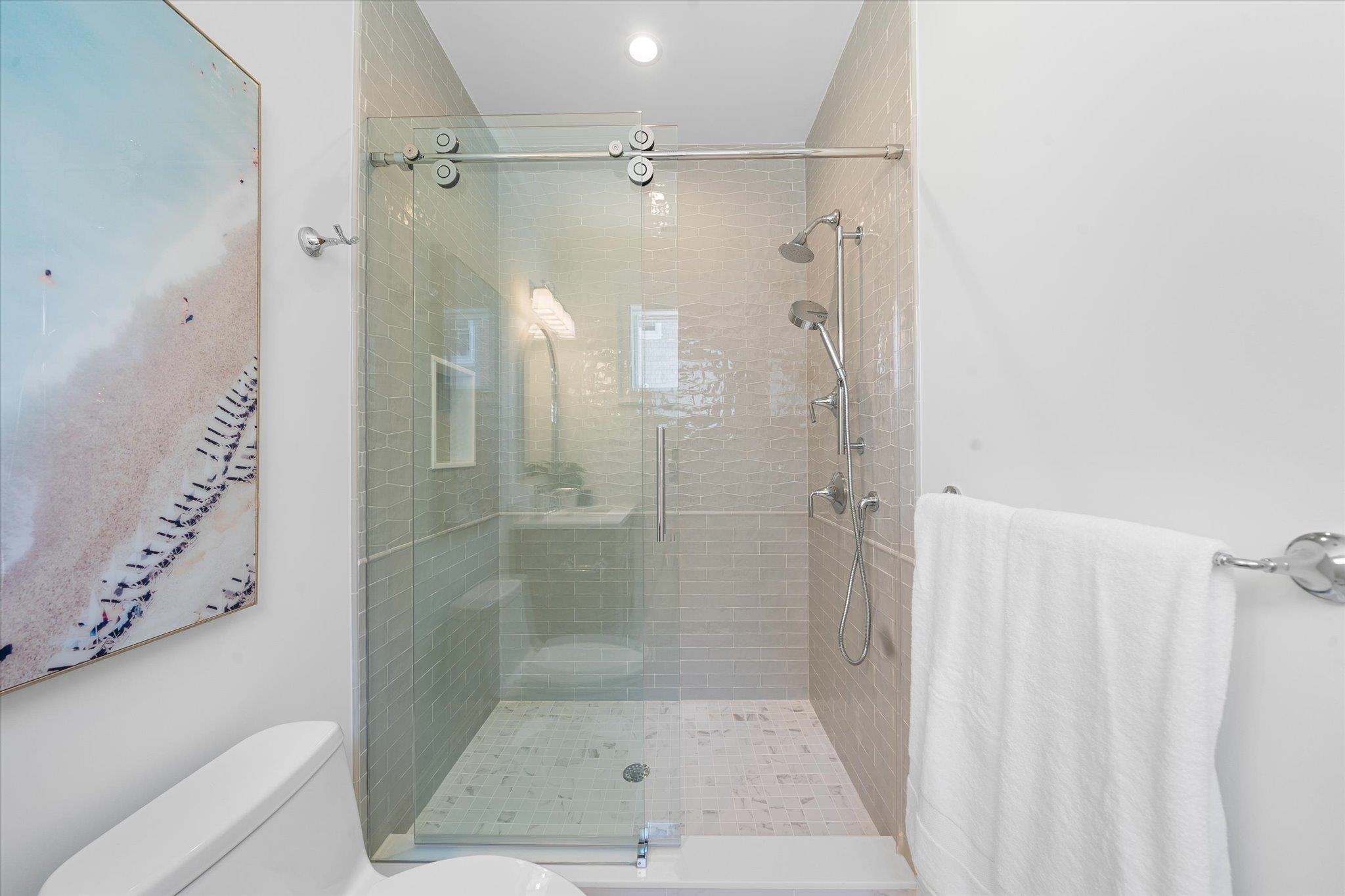 155 112th Street - Picture 24
