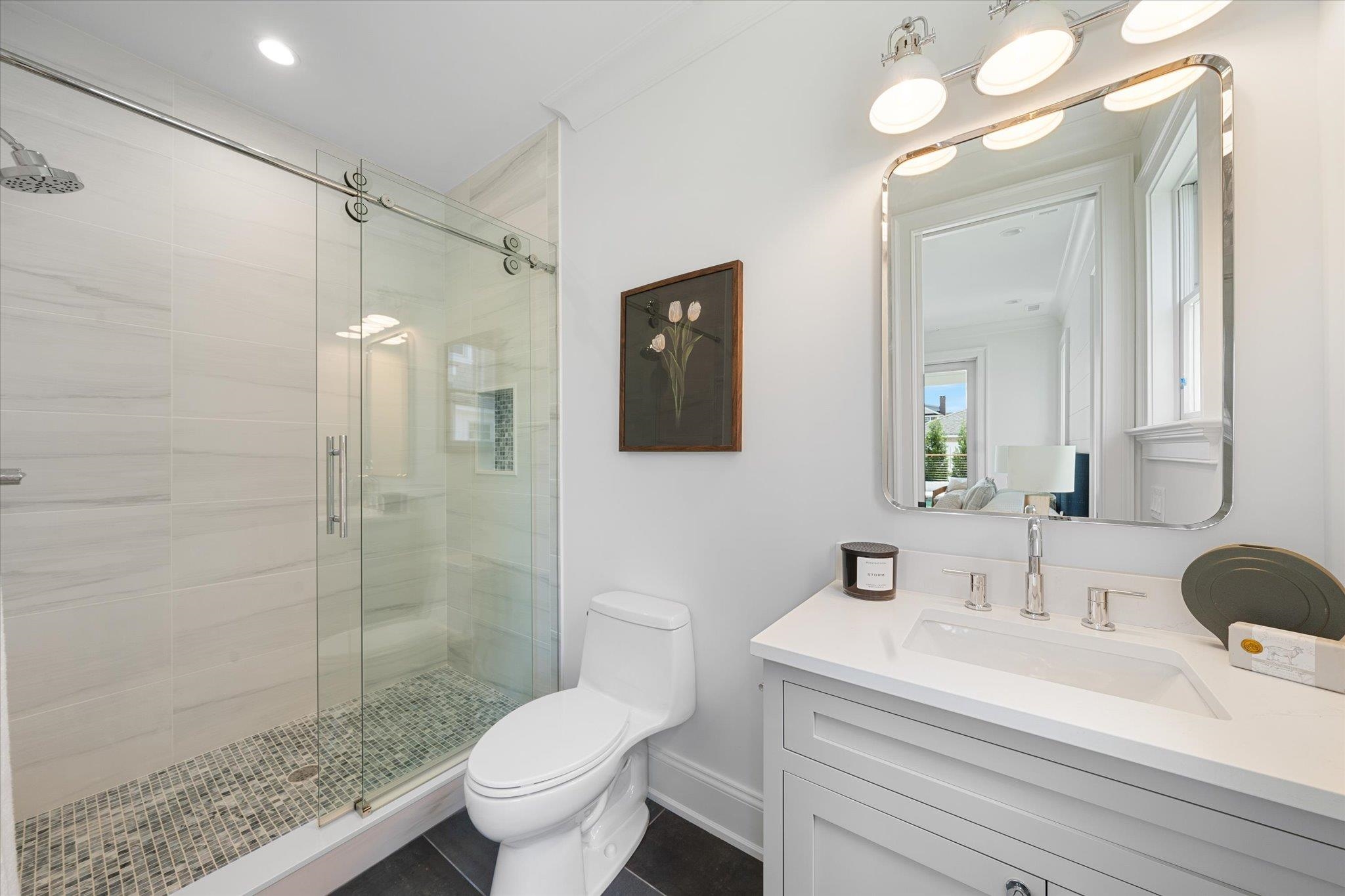 155 112th Street - Picture 34