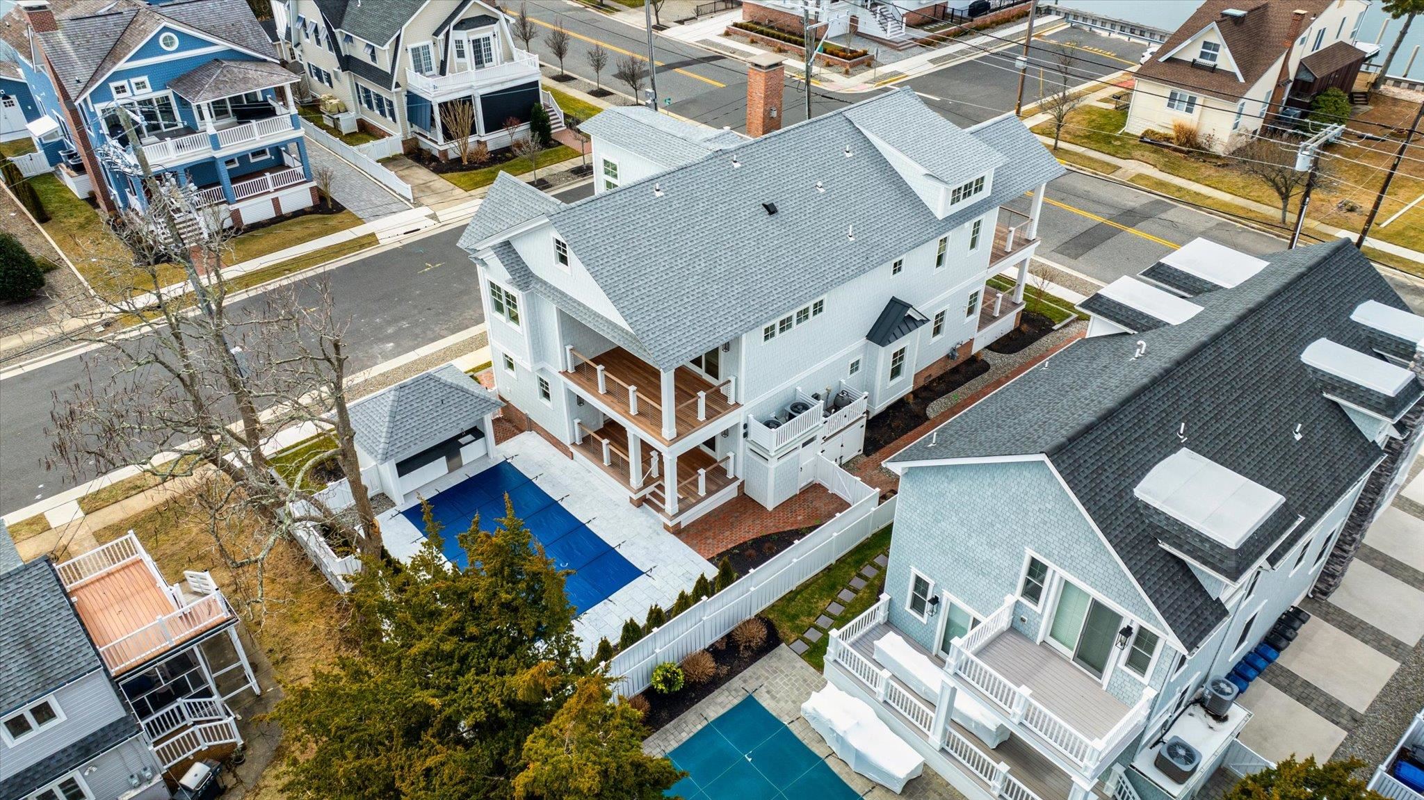 274 106th Street - Picture 42