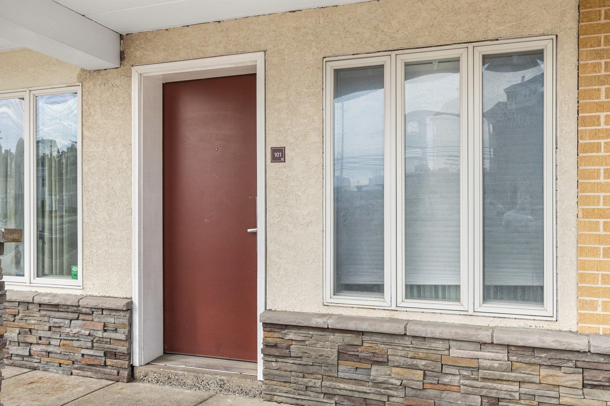 7888 Dune Drive - Picture 5