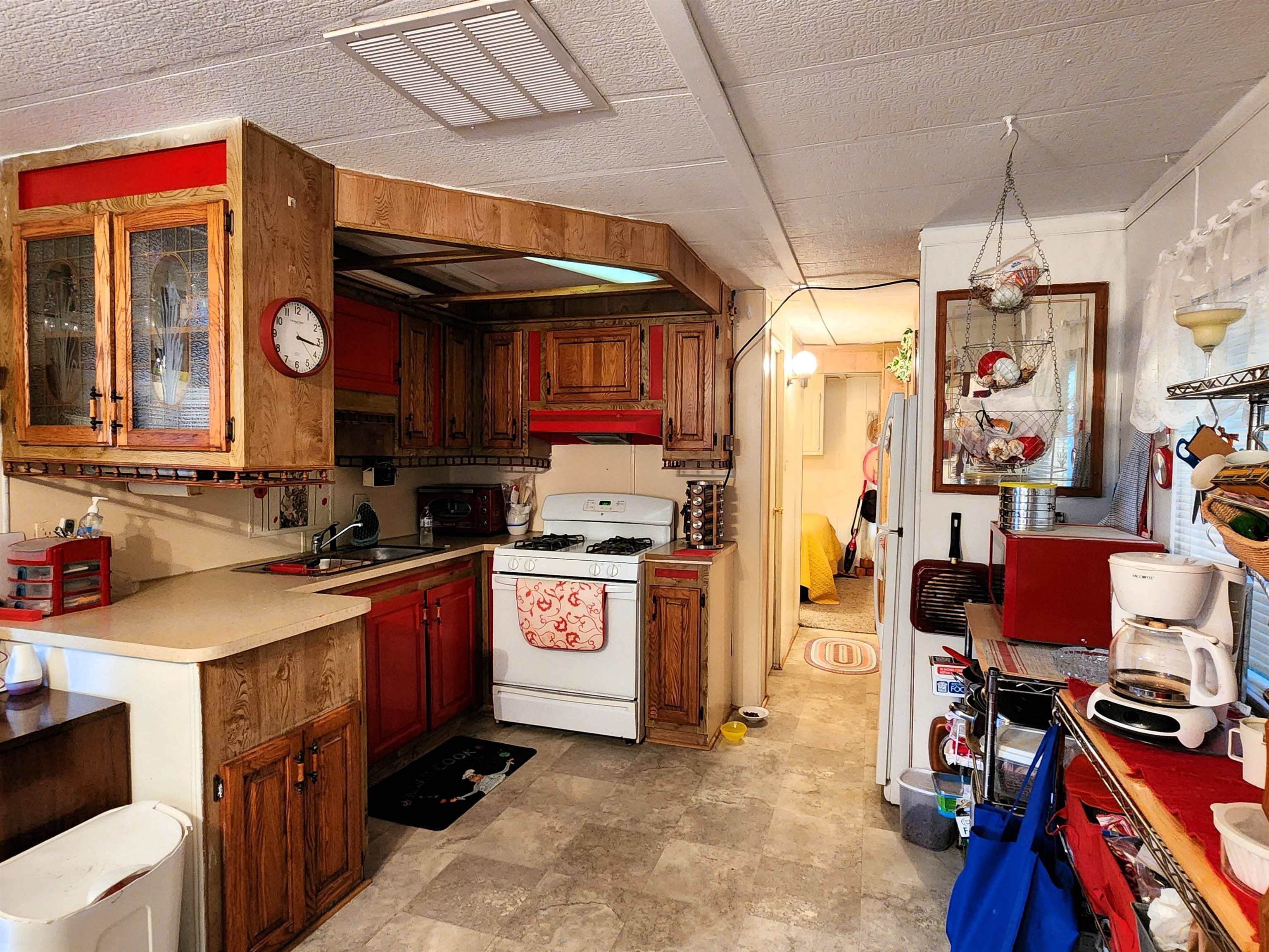 561 Corson Tavern Road - Picture 8