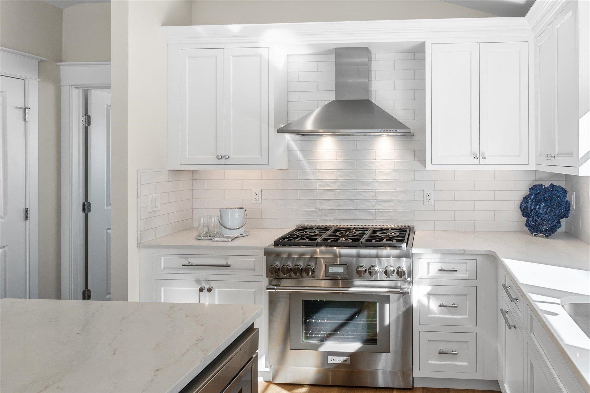 10700 3rd Avenue - Picture 10