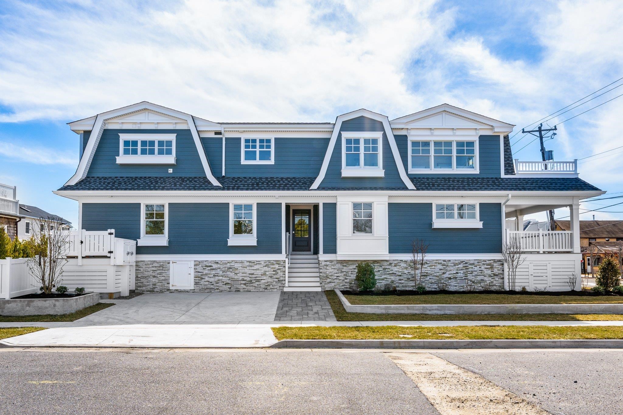 10700 3rd Avenue, Stone Harbor