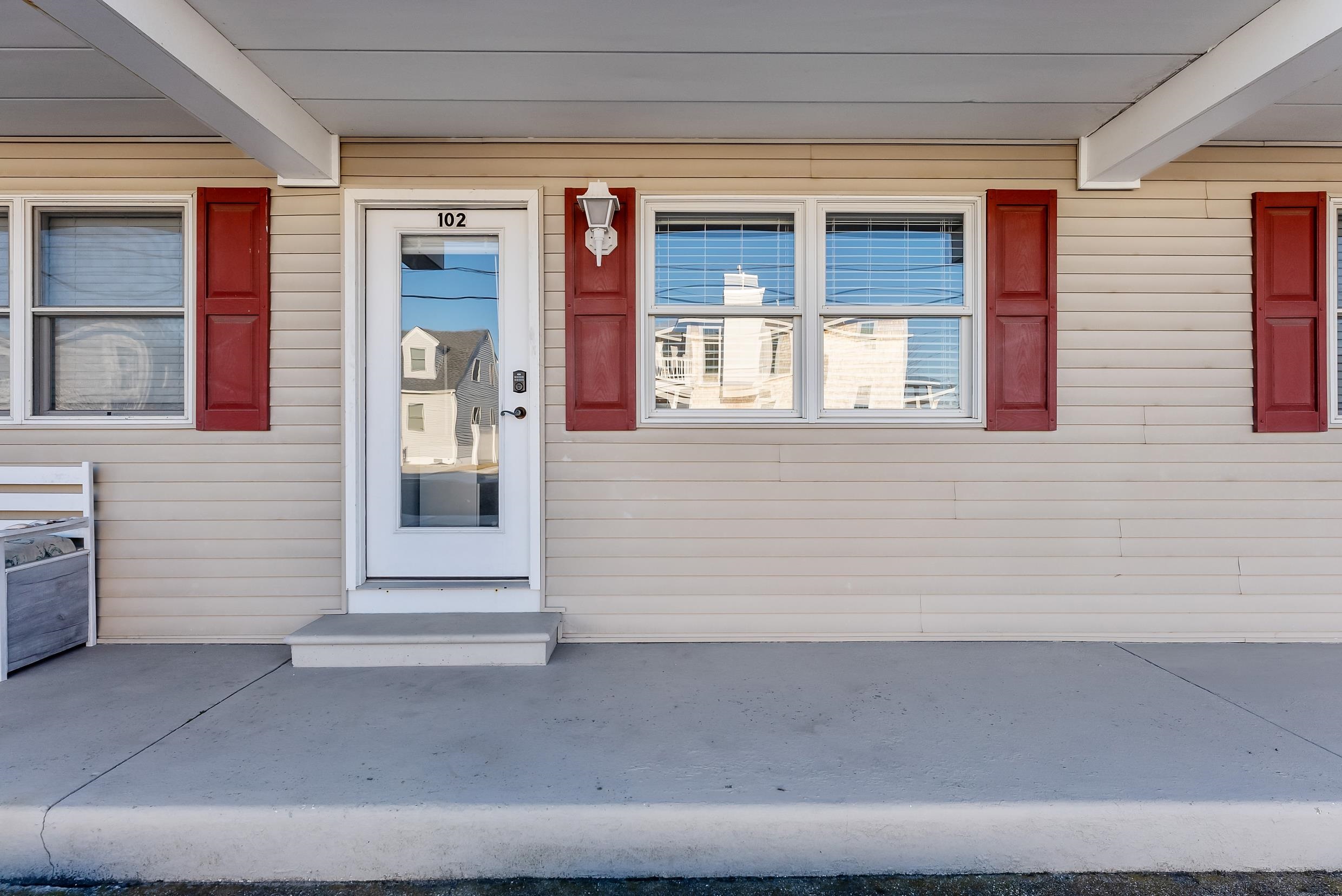 300 E Syracuse Avenue - Wildwood Crest