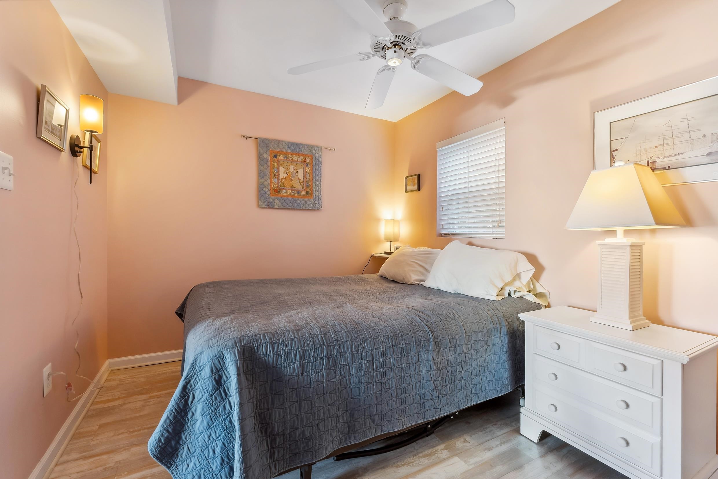 300 E Syracuse Avenue - Picture 14