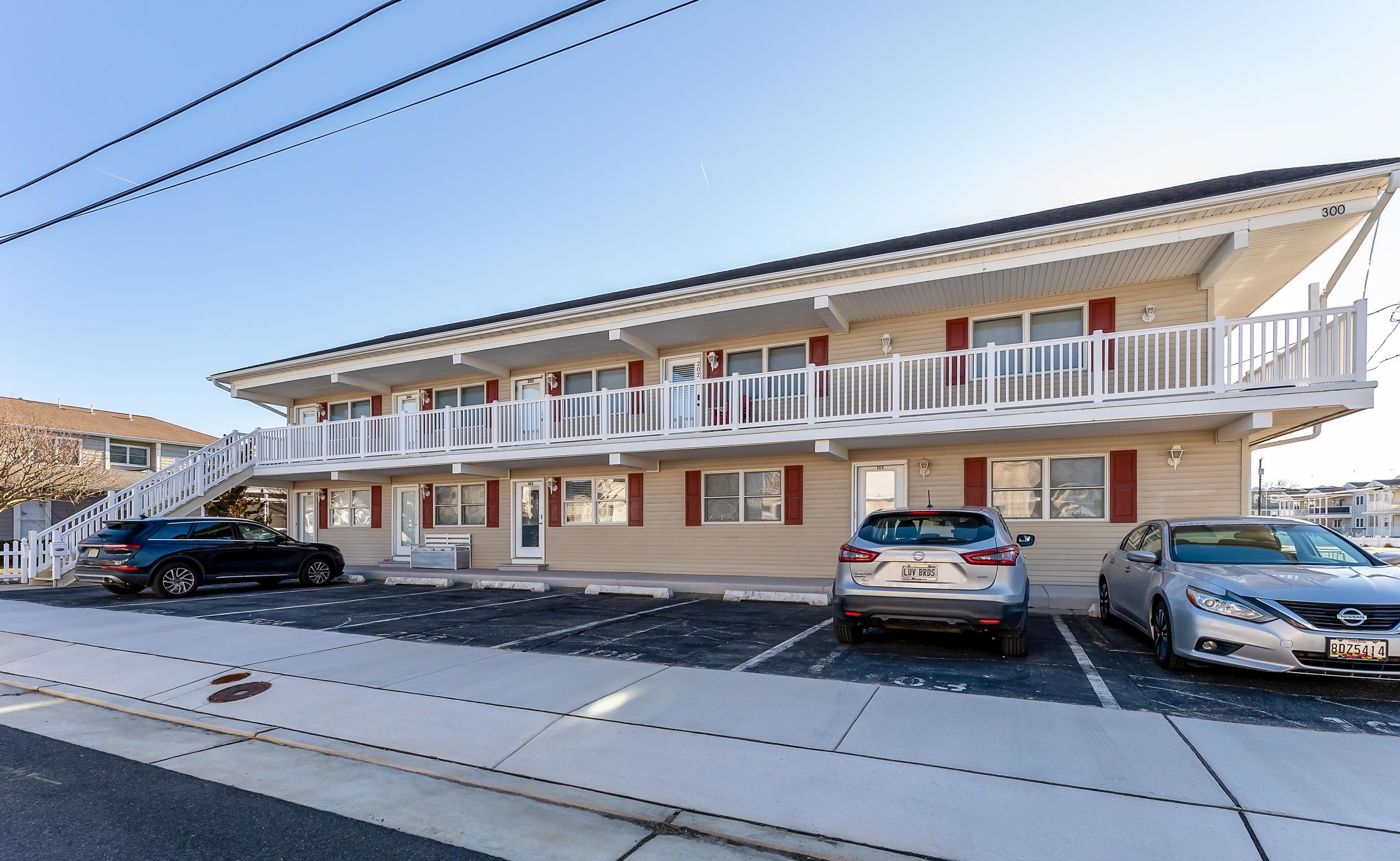 300 E Syracuse Avenue - Picture 19