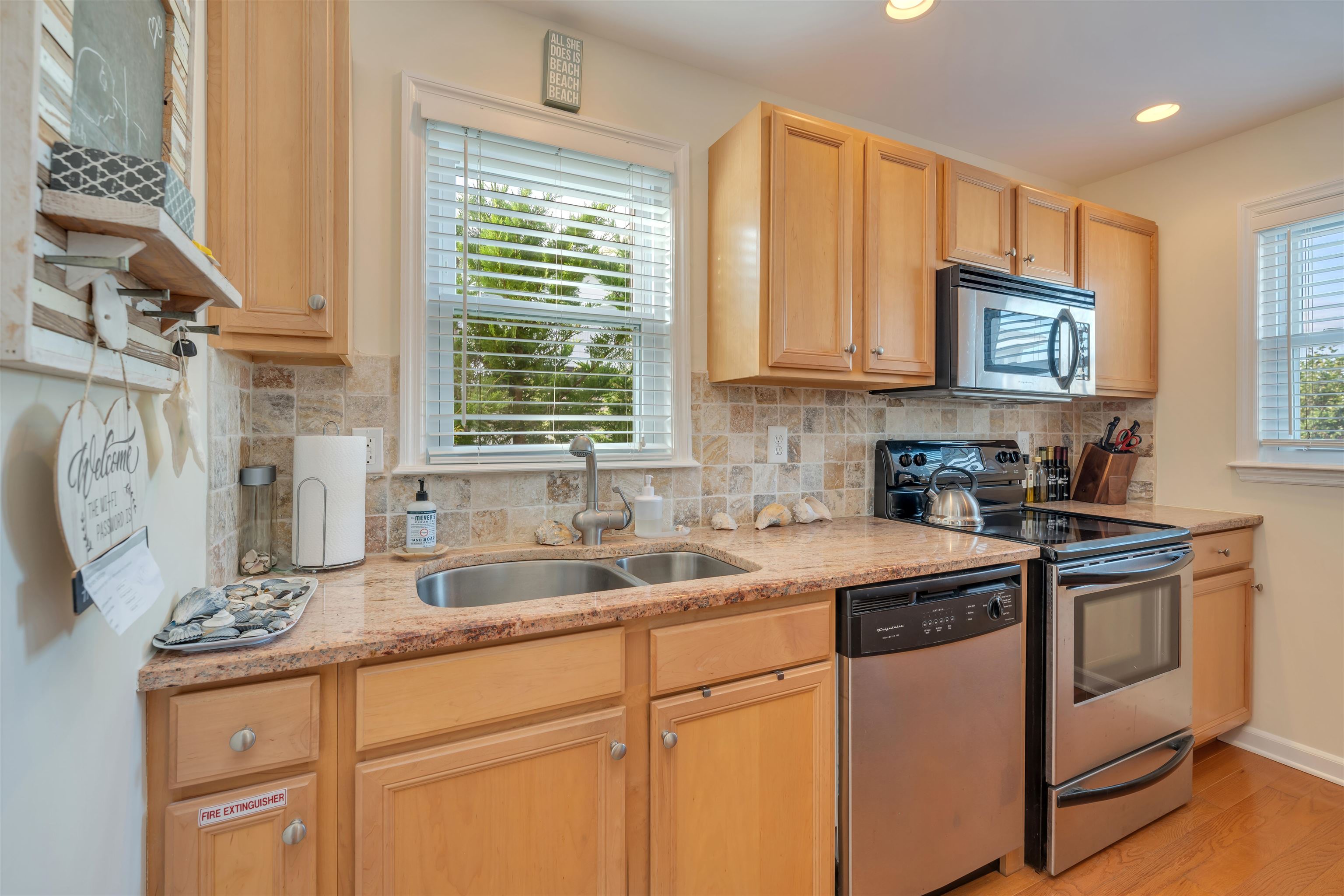 10007 First Avenue - Picture 12