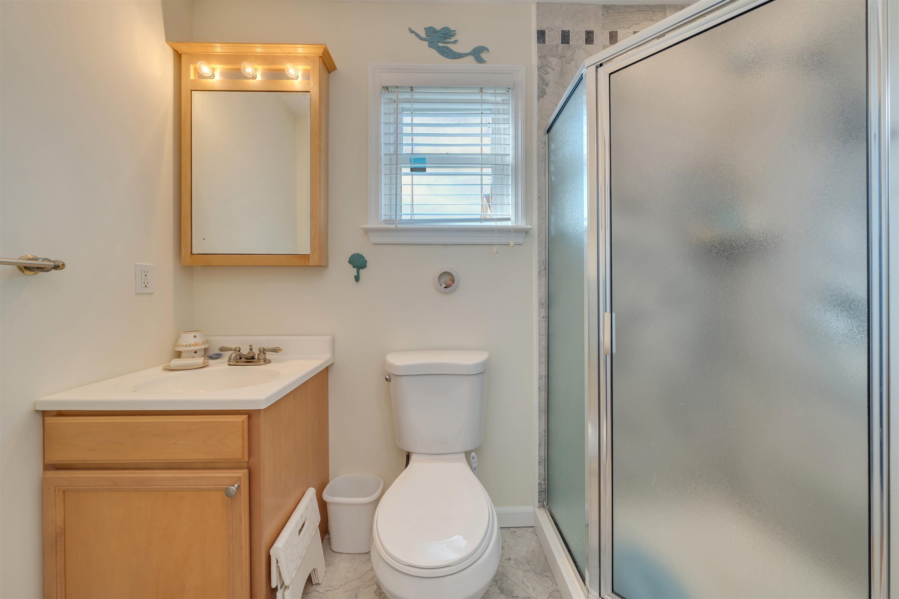 10007 First Avenue - Picture 13