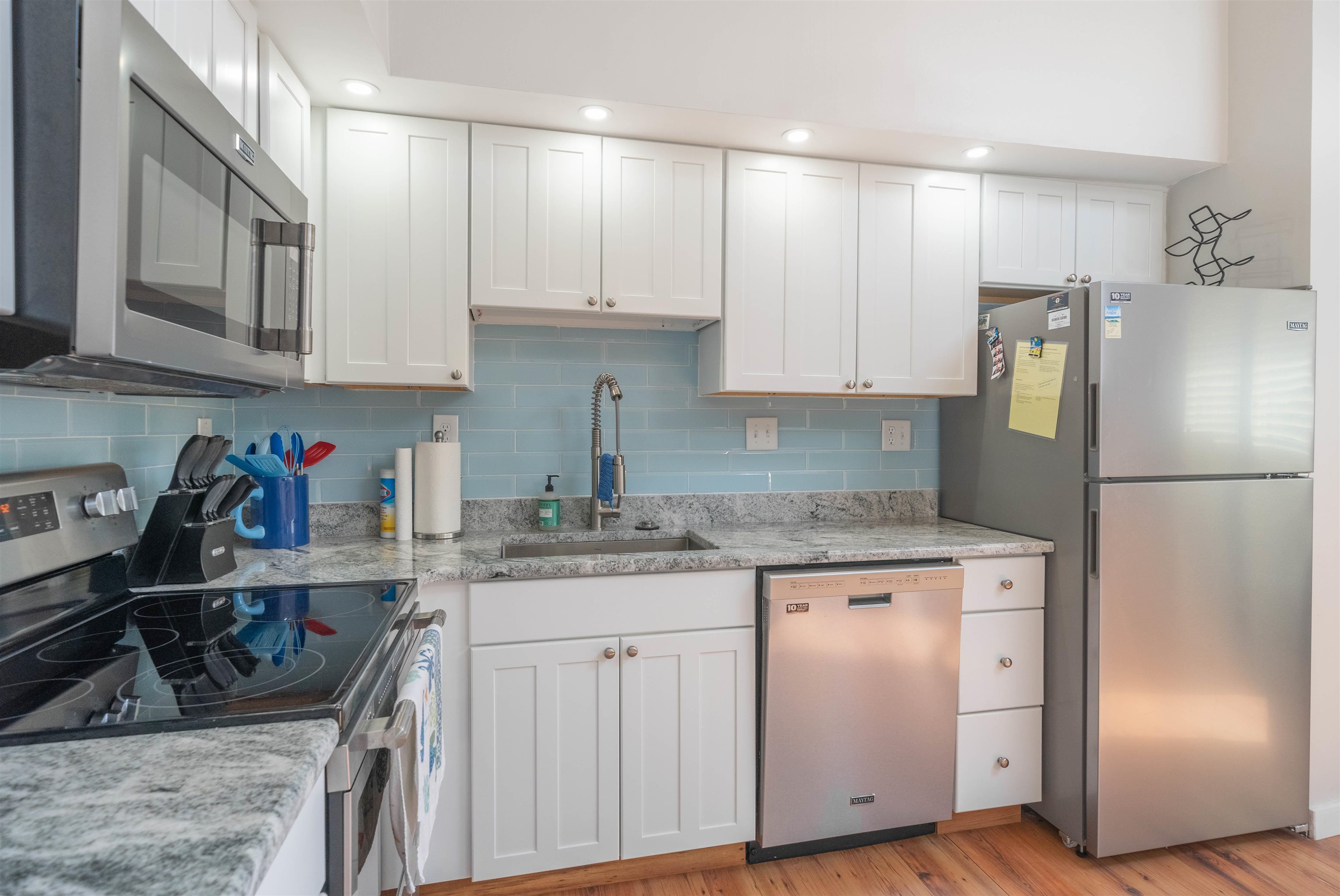 https://cdnparap40.paragonrels.com/ParagonImages/Property/P4/CAPEMAY/250489/12/0/0/8603c507ebfa218fdc547aaaf825d69a/1/401742eaec6fc7d5832543a99ca507f8/250489-983832F1-DD10-4FD7-88B6-6AAF4E90E0F0.JPG