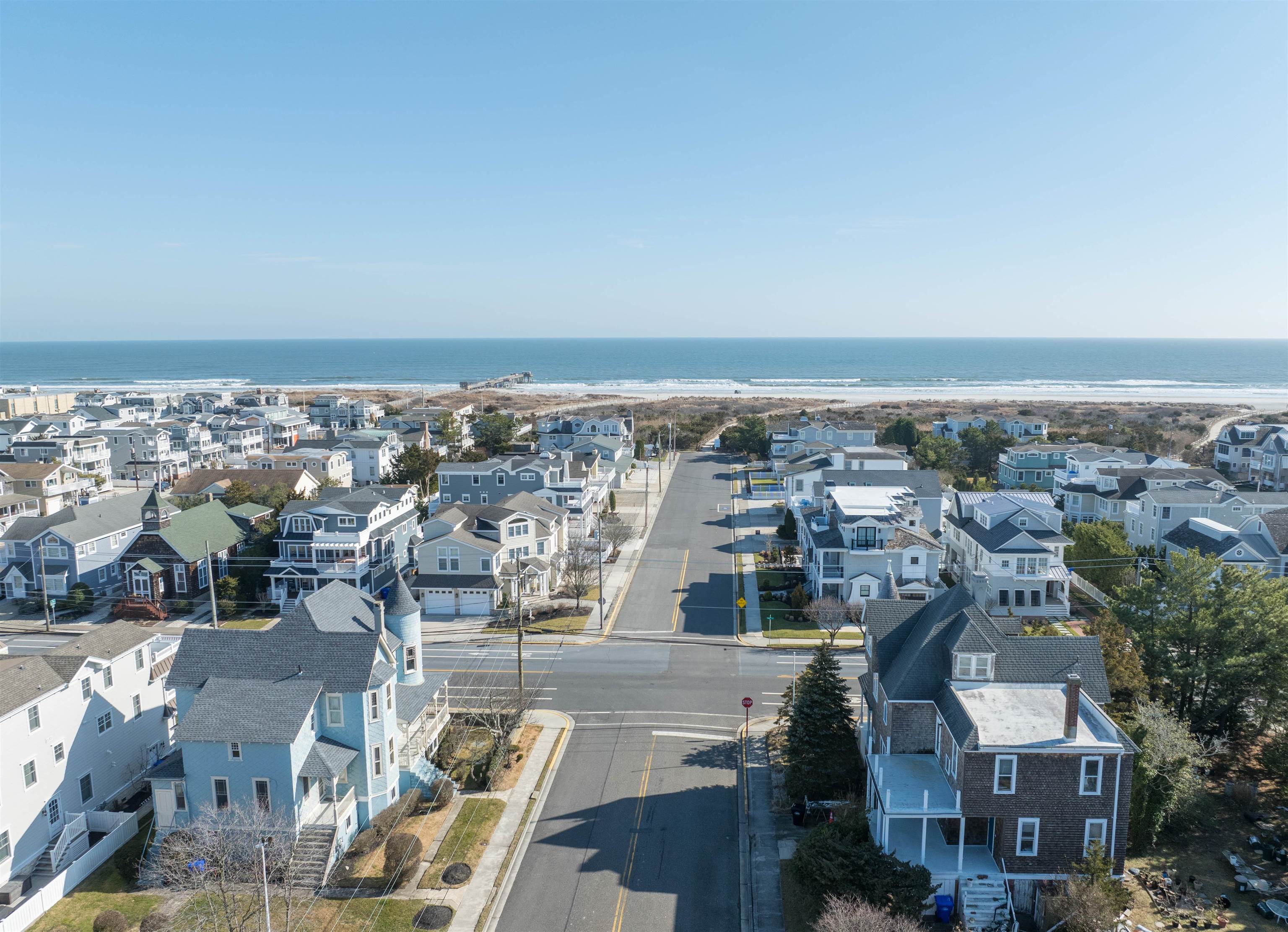 https://cdnparap40.paragonrels.com/ParagonImages/Property/P4/CAPEMAY/250489/24/0/0/f8c7e8f6149f0822f7cedeb8d8752c46/1/401742eaec6fc7d5832543a99ca507f8/250489-542D7BCF-16EF-4E93-A20E-A661B9318C34.JPG