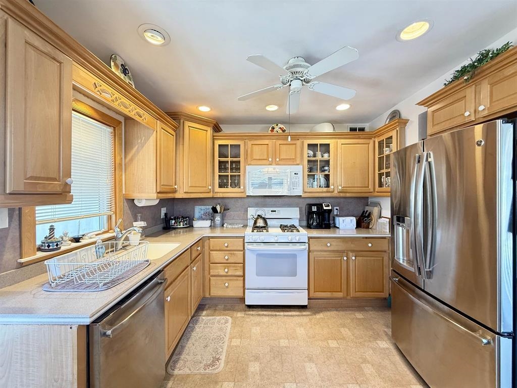 9102 3rd Avenue, Stone Harbor NJ - Picture 2